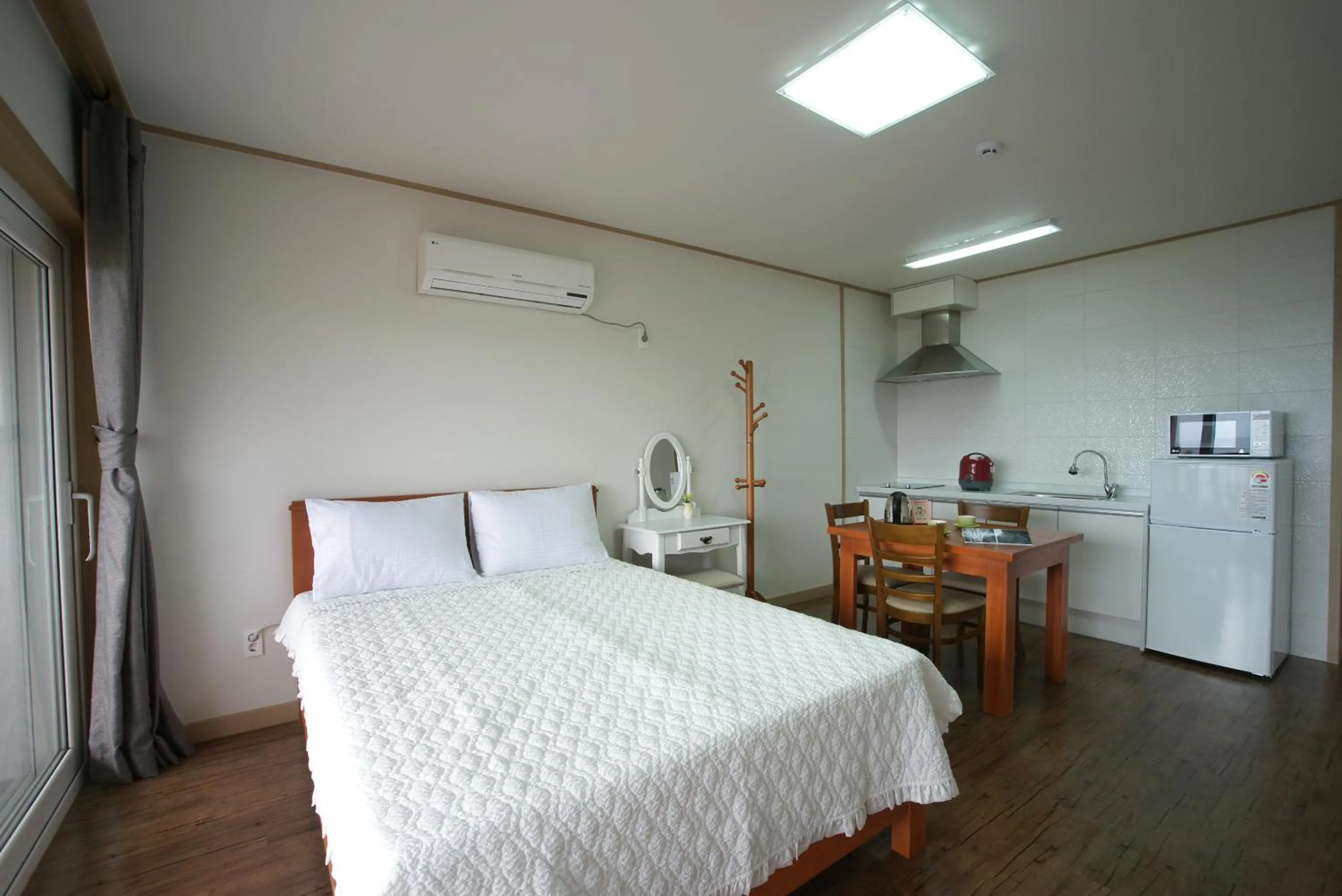 Sea view, Bed in Good Day Pension