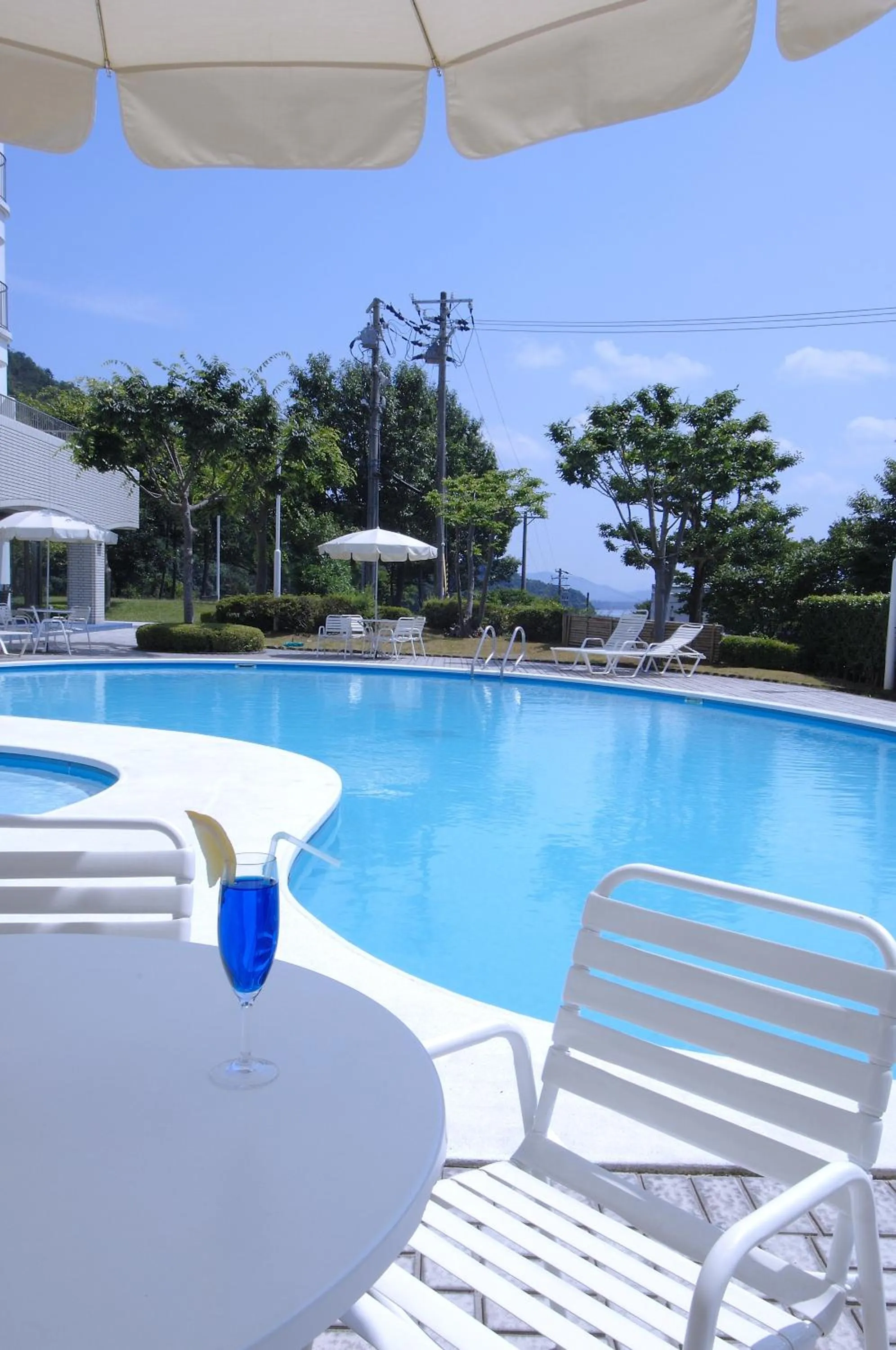 Summer in Resorpia Kumihama