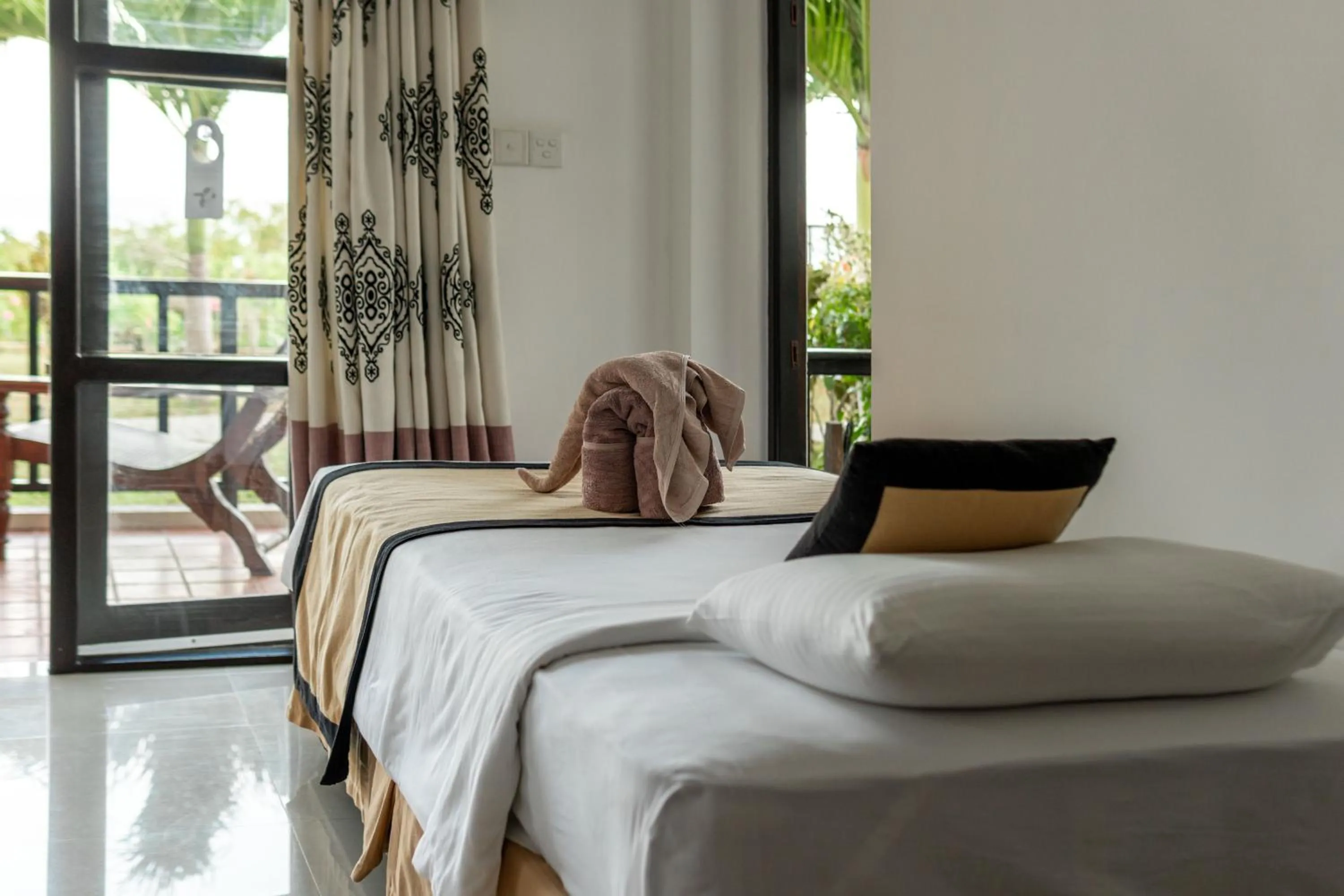 Bedroom, Bed in Ananthaya Beach