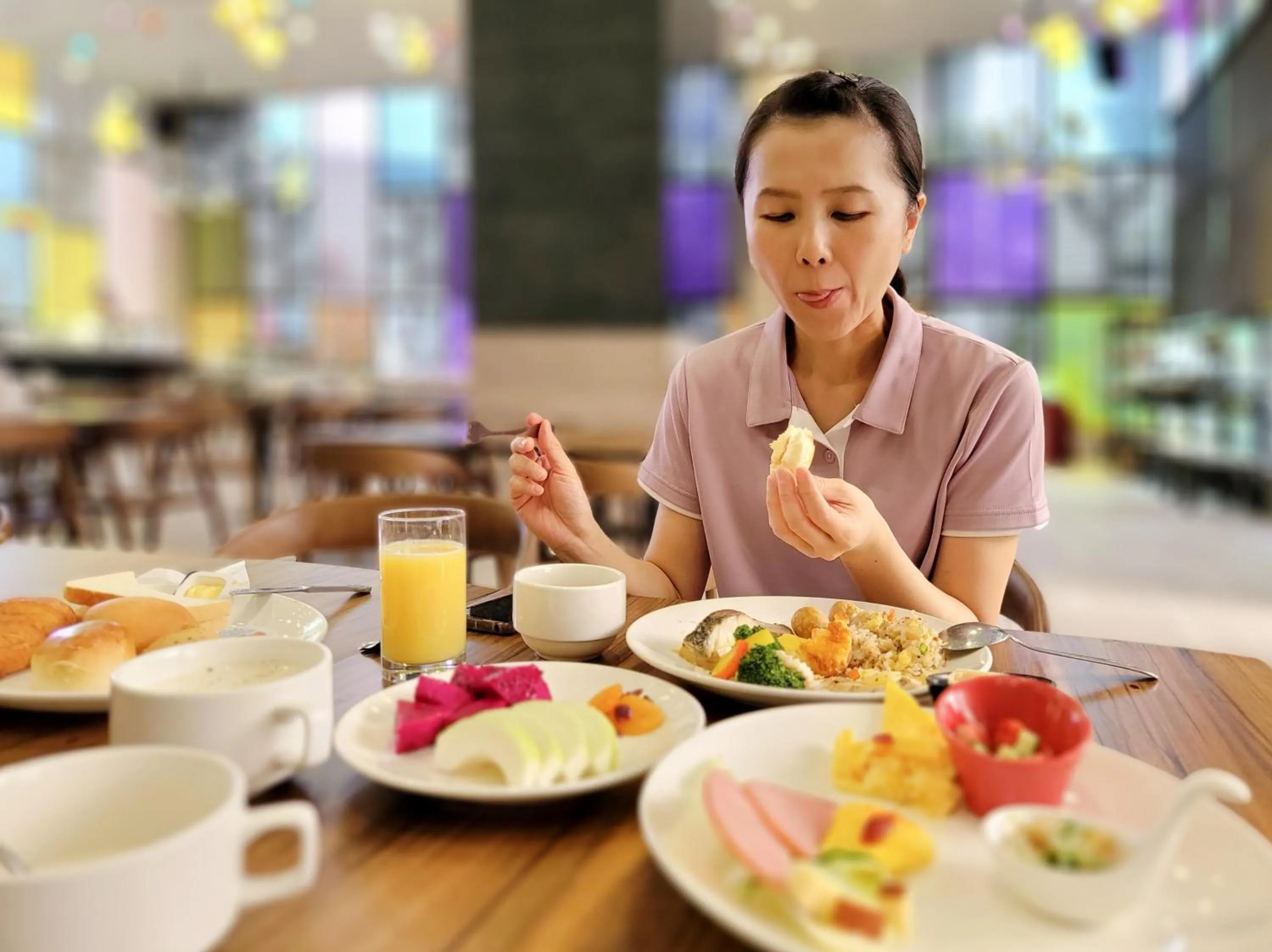 Food and drinks in Freedom Design Hotel