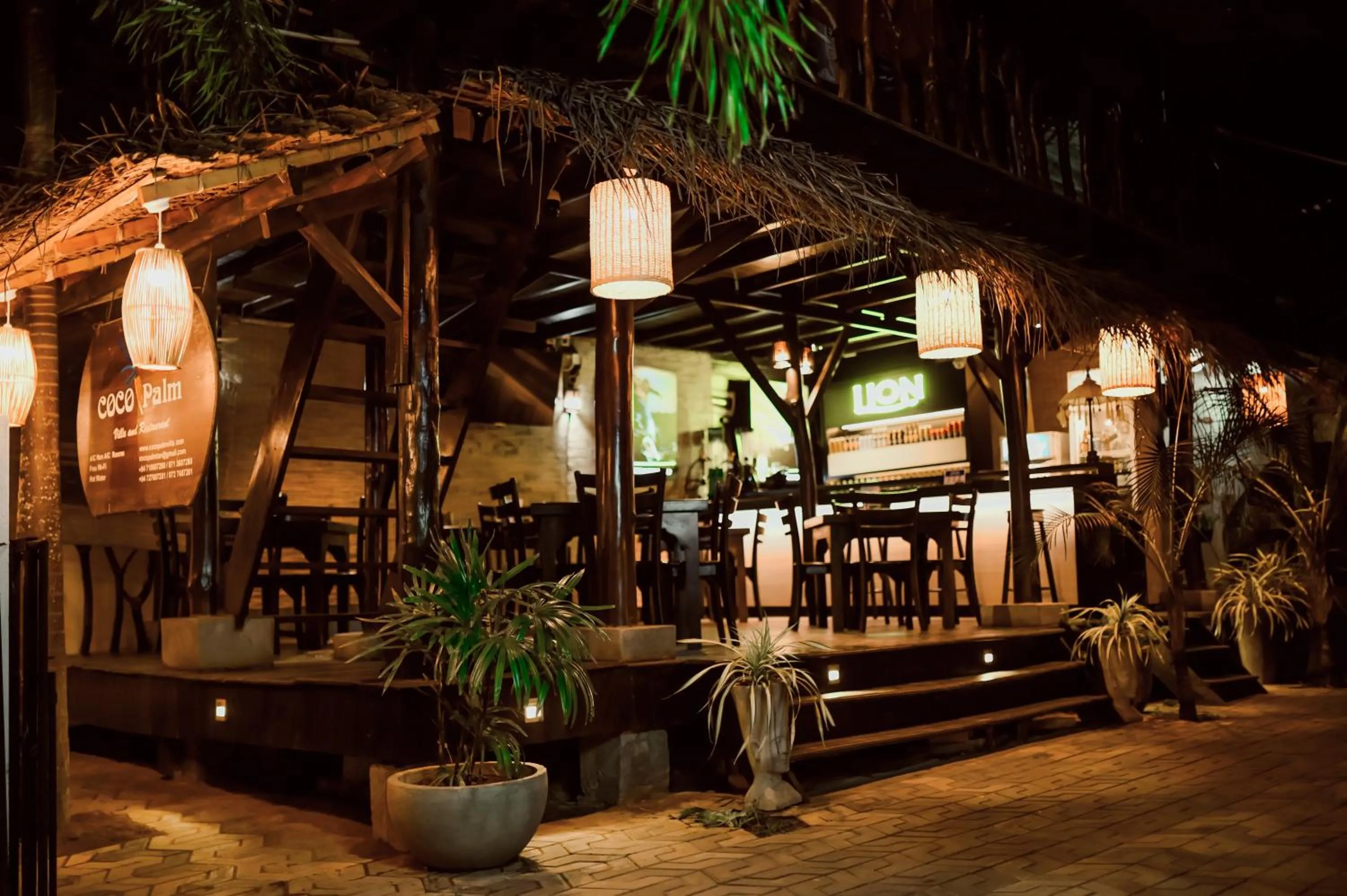 Restaurant/places to eat in Coco Palm Villa and Cabanas