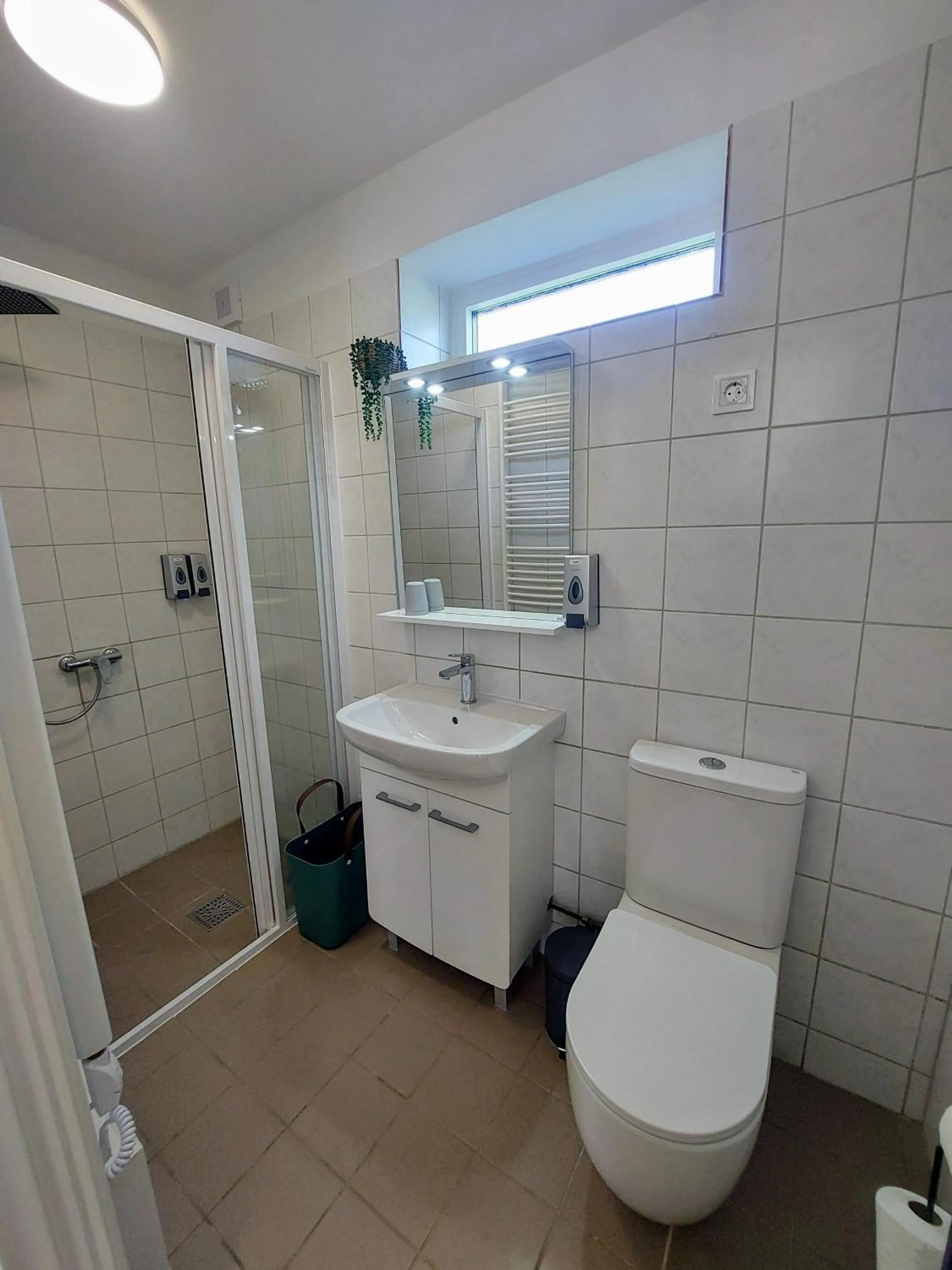 Toilet in Bük City Apartments - Bük - Bükfurdő