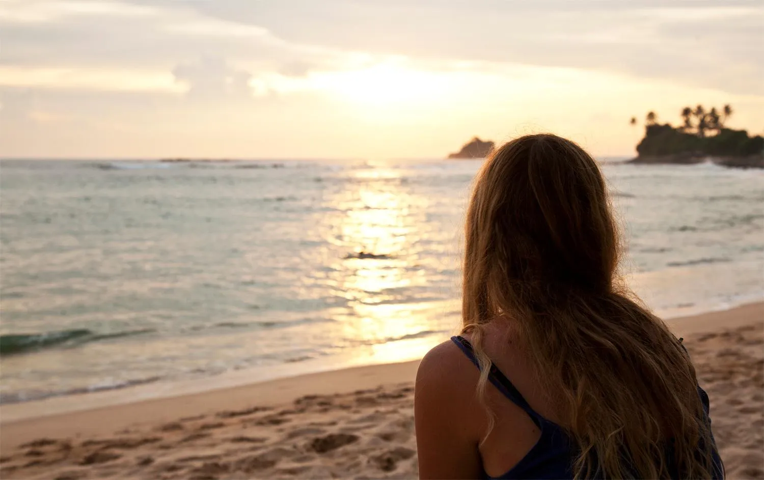 Day in Asanka Surf House & Restaurant with pool