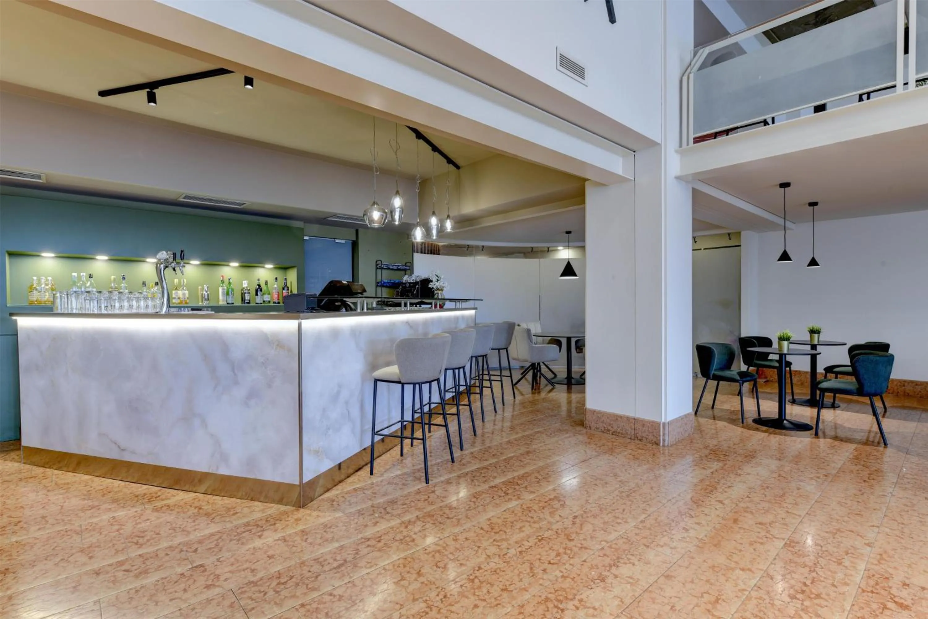 Lounge or bar in Best Western Hotel Garda