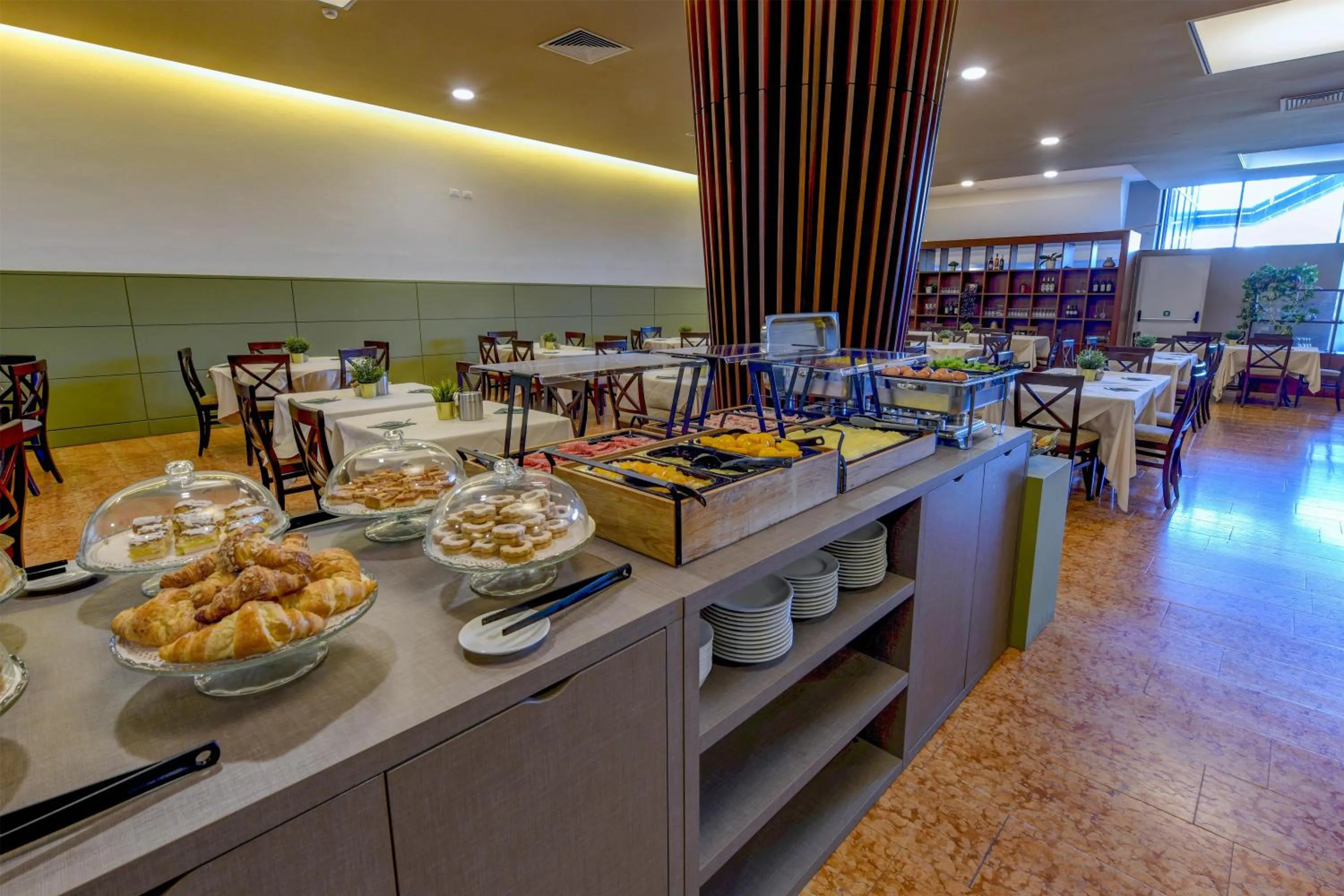 Breakfast in Best Western Hotel Garda