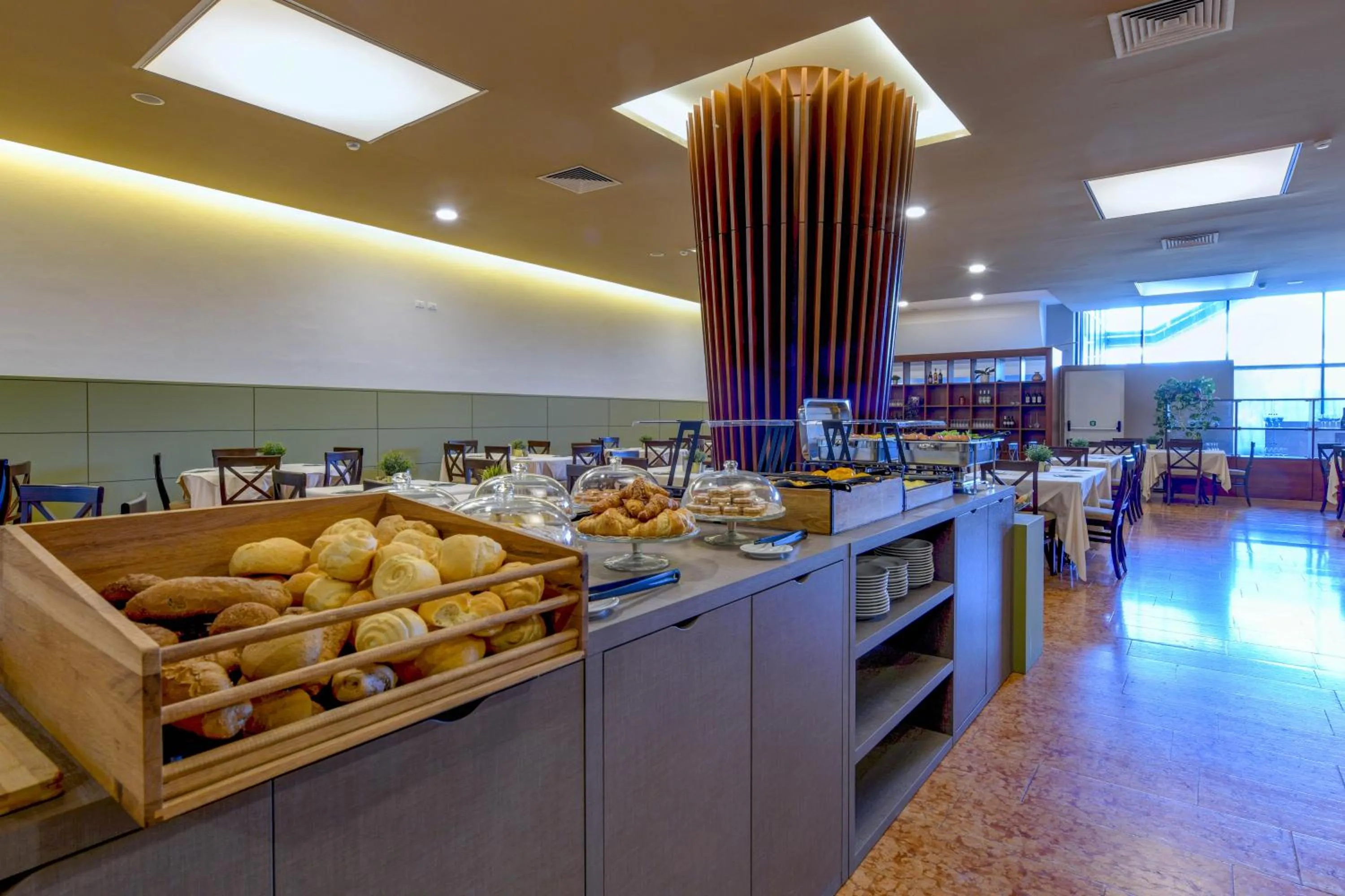 Continental breakfast in Hotel Garda