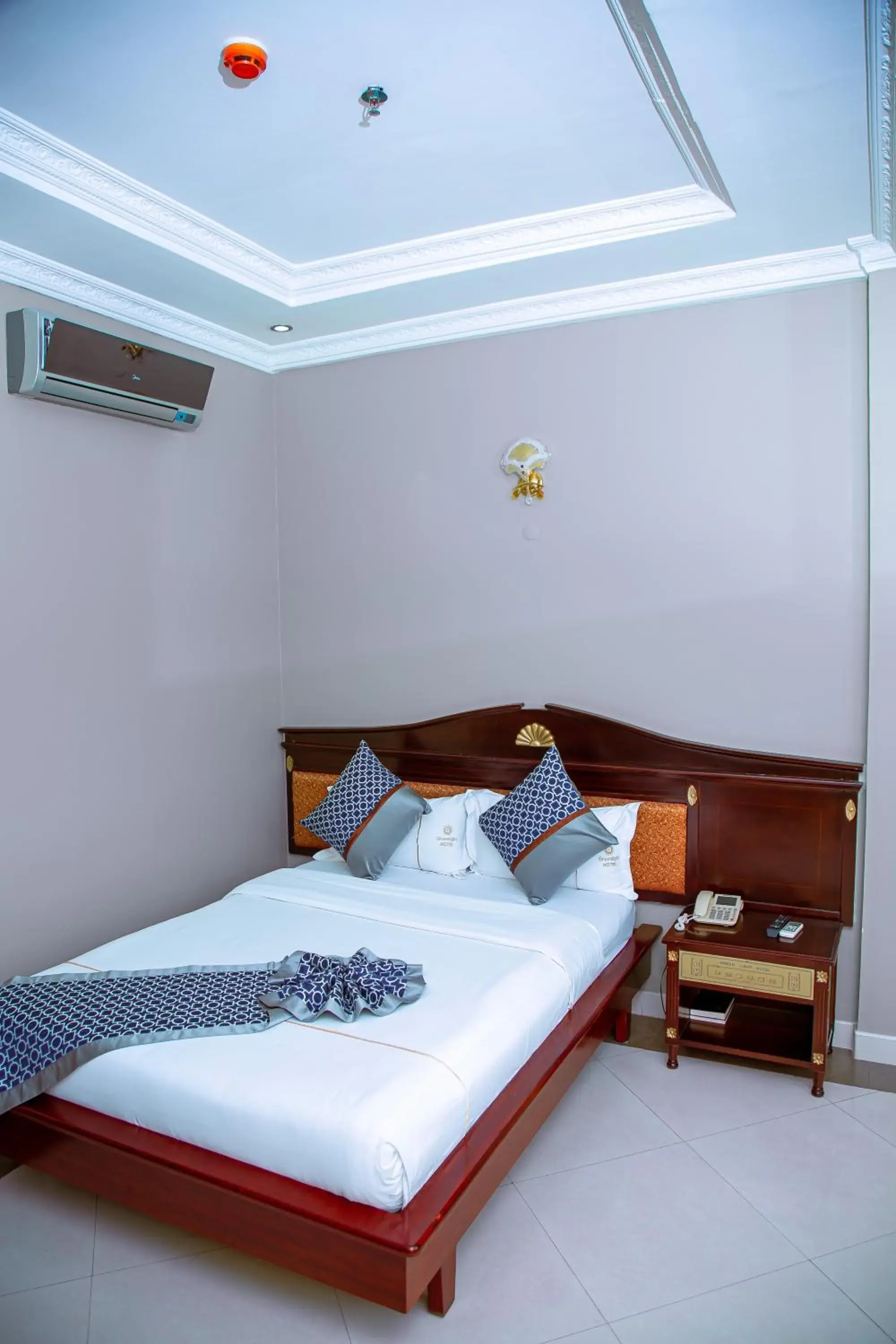 Deluxe Room in Greenlight Hotel Deluxe Room in Greenlight Hotel