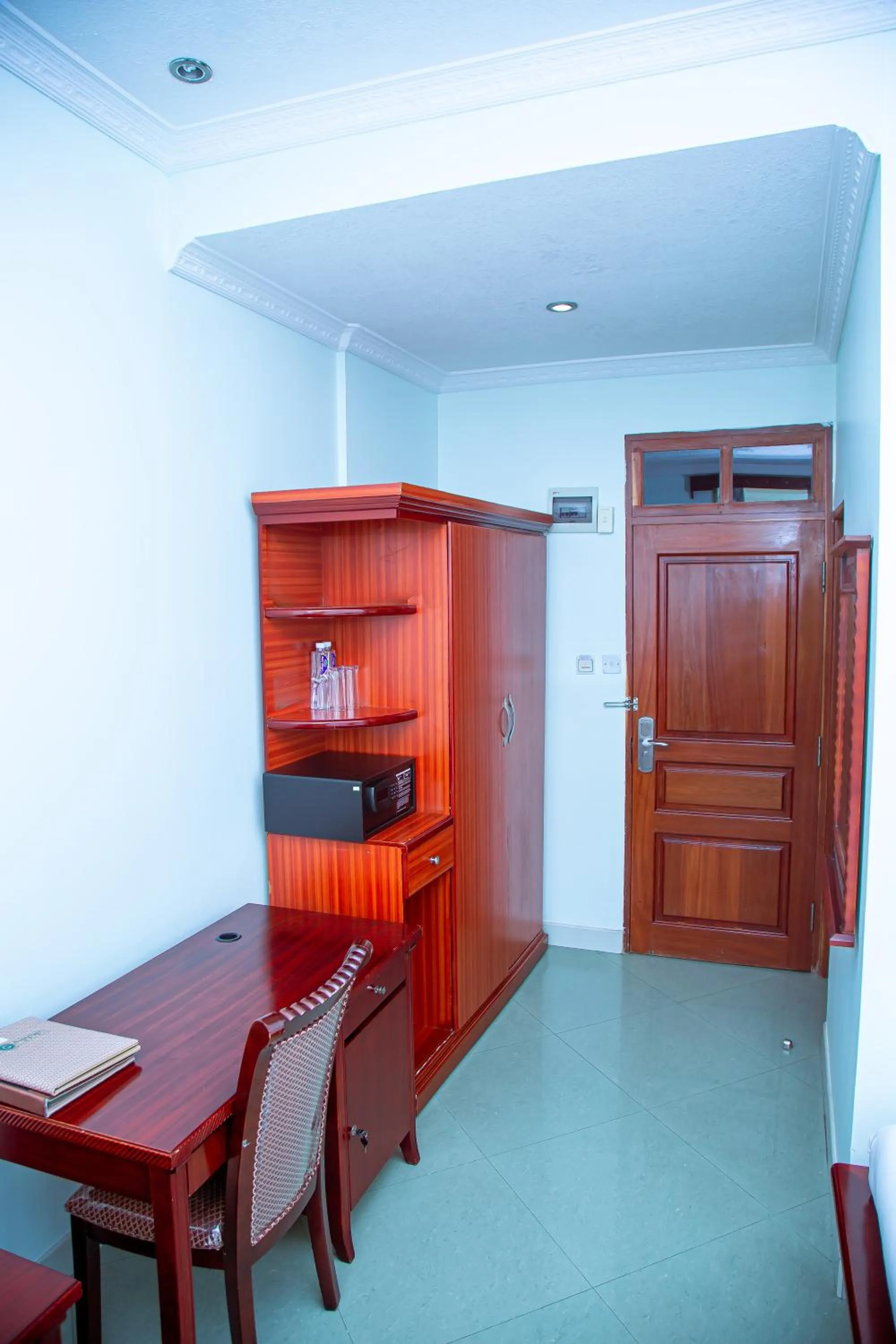 hair dresser in Greenlight Hotel