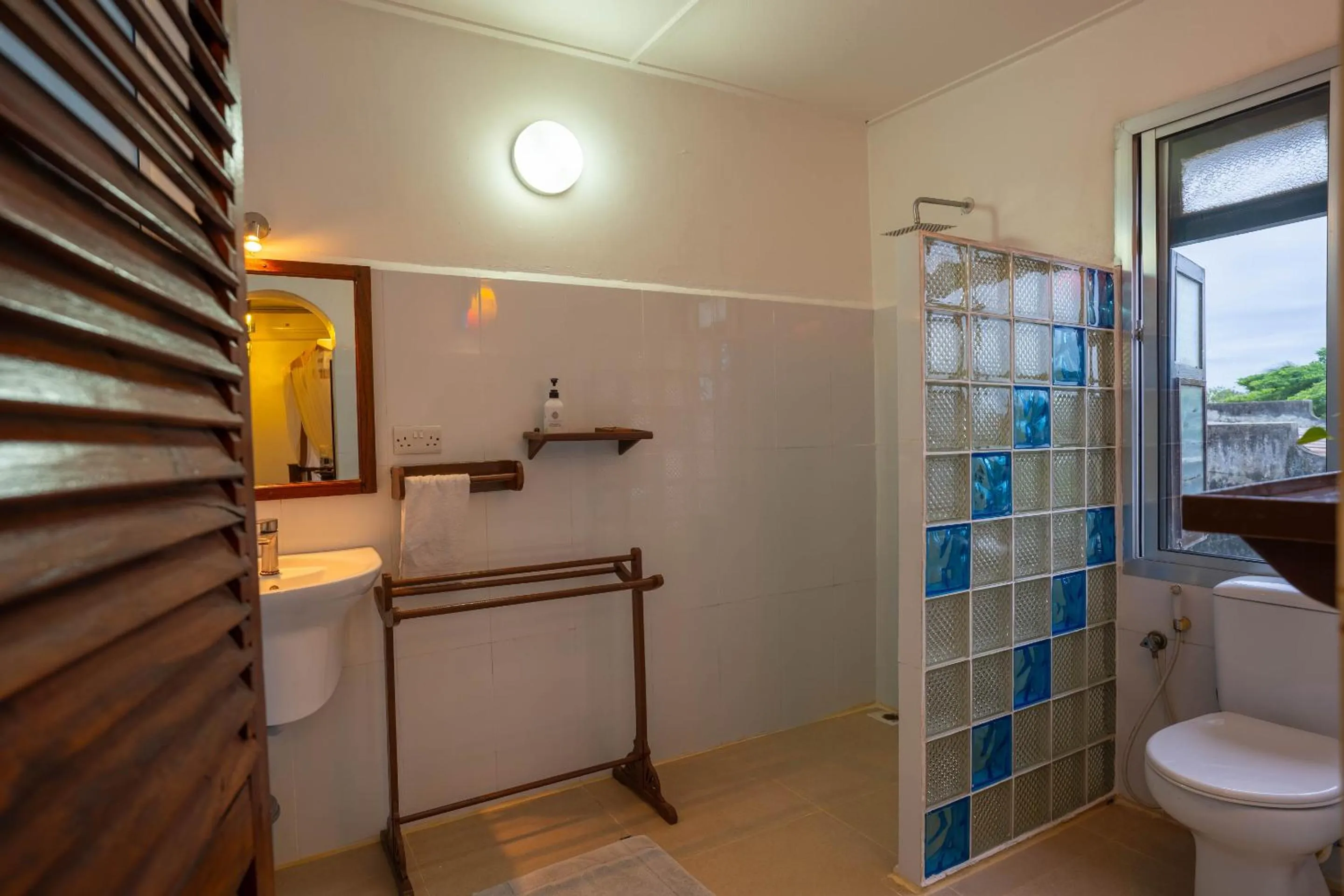 Bathroom in Zenji Hotel