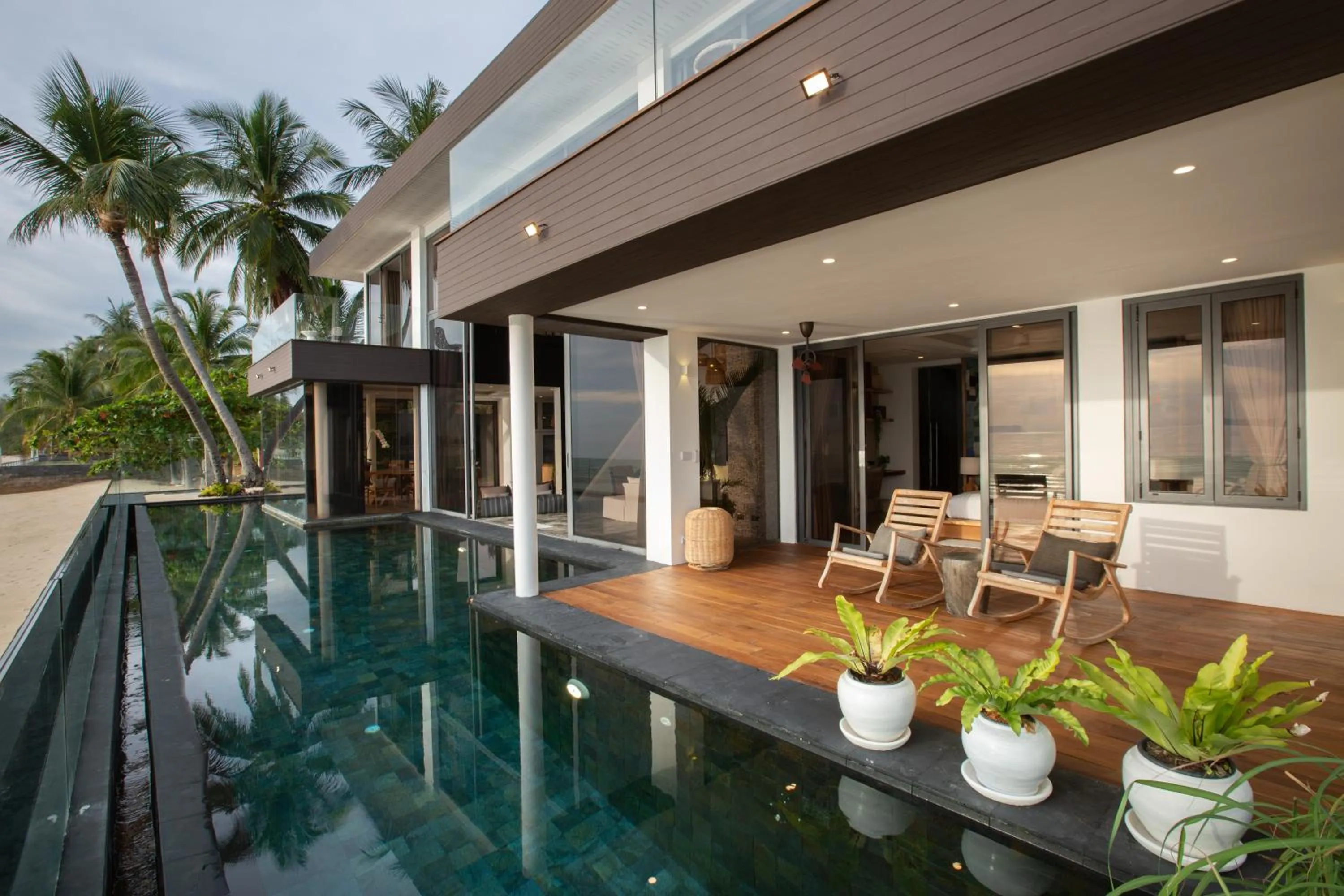 Balcony/Terrace in Villa U - 3BR Beachfront Haven