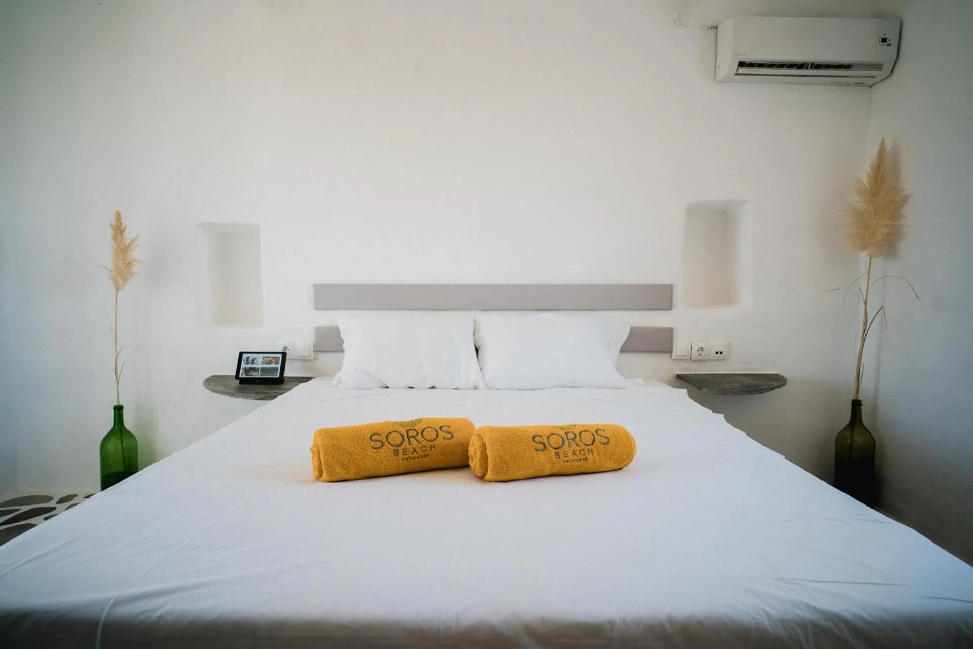 Bed in Soros Beach Antiparos