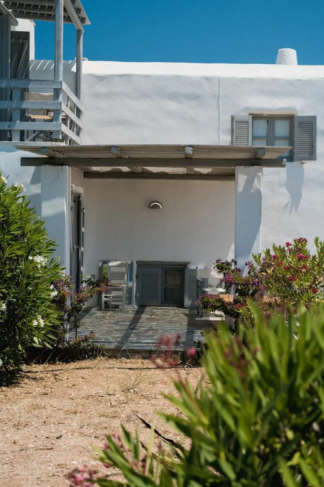 Property building in Soros Beach Antiparos Property building in Soros Beach Antiparos