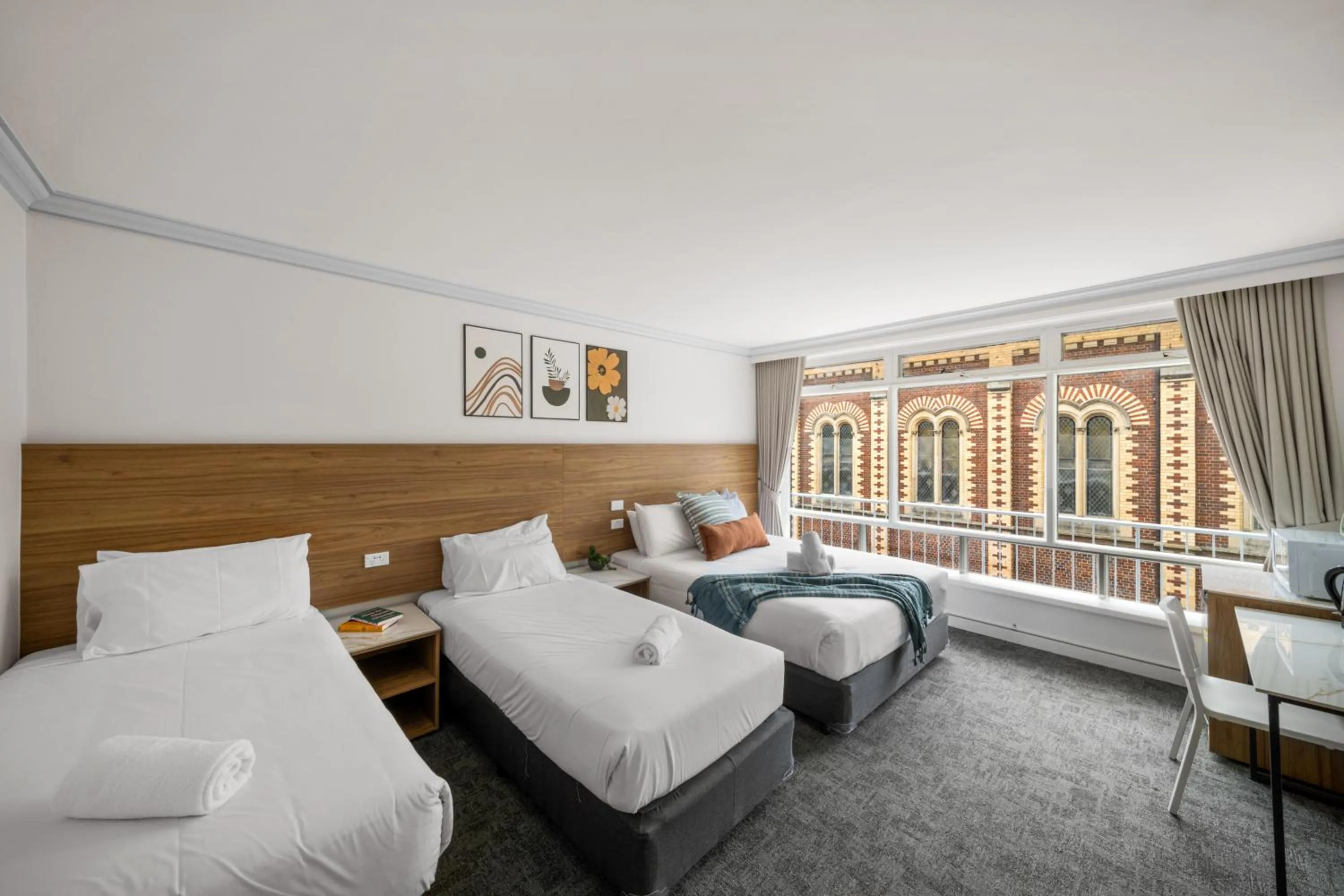 Bed in Kingsway Motel Geelong