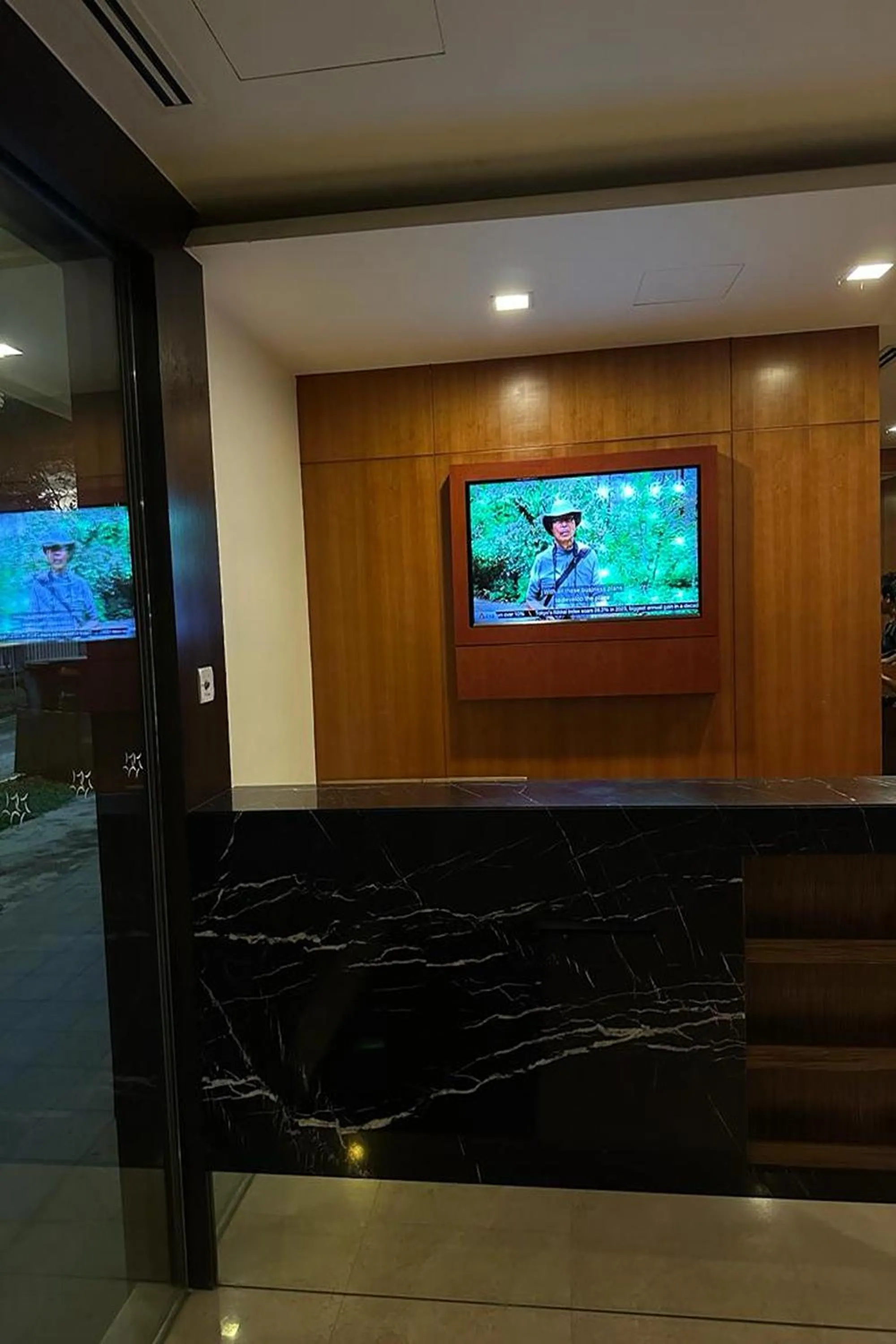 TV and multimedia in Philip Hotel Balestier