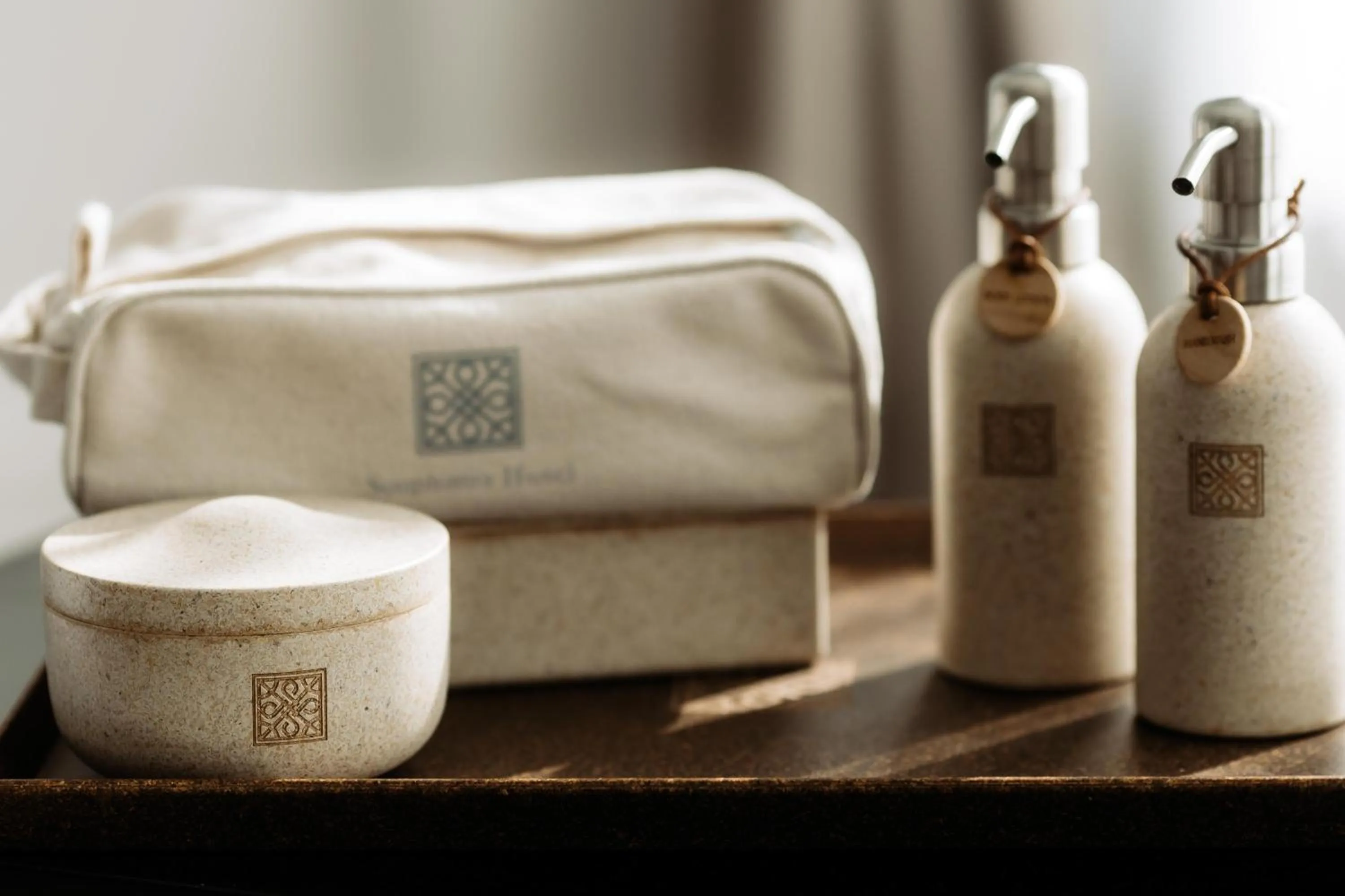 Shower in Souphattra Hotel Vientiane