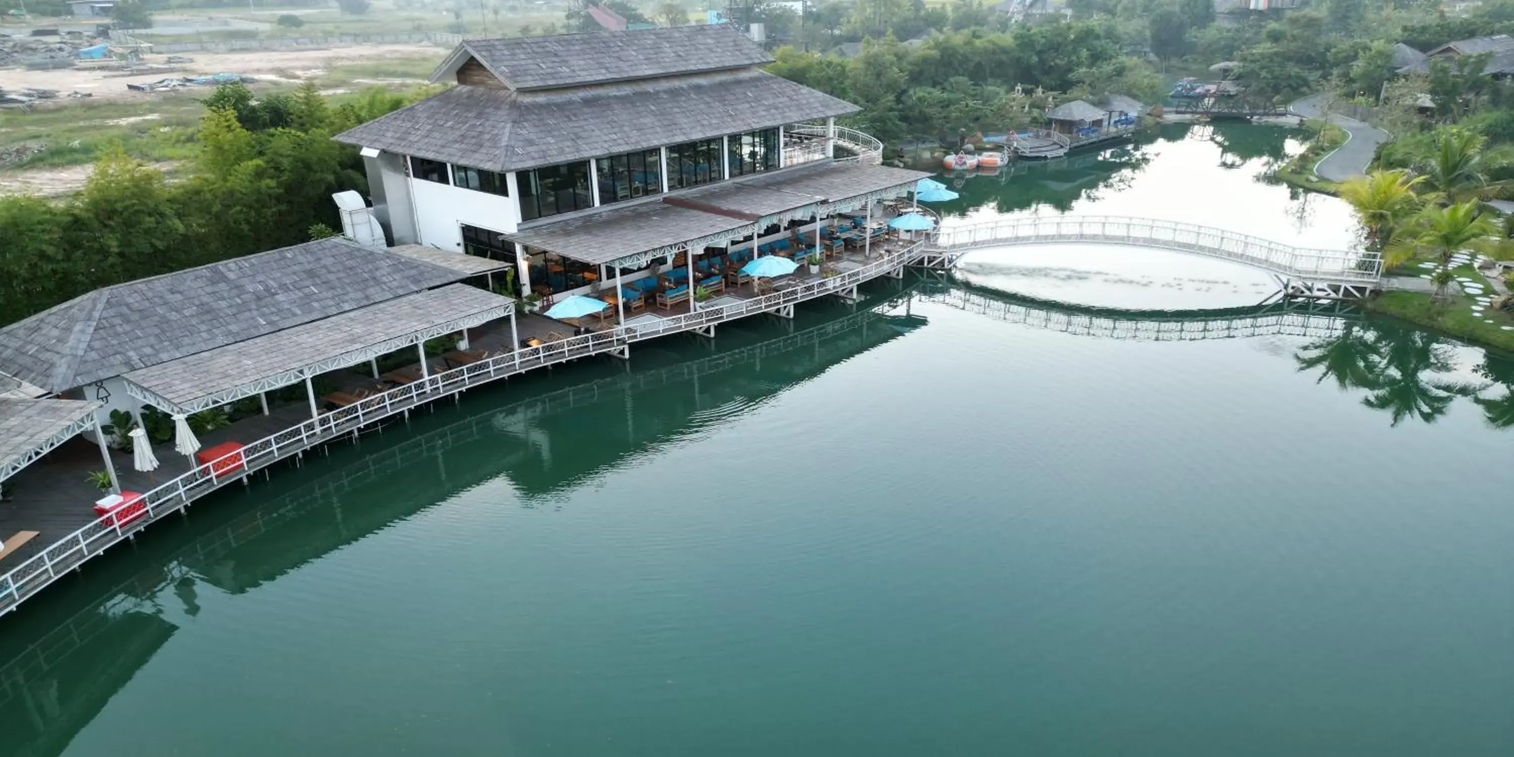 Restaurant/places to eat in Buffalo Island Resort Restaurant/places to eat in Buffalo Island Resort