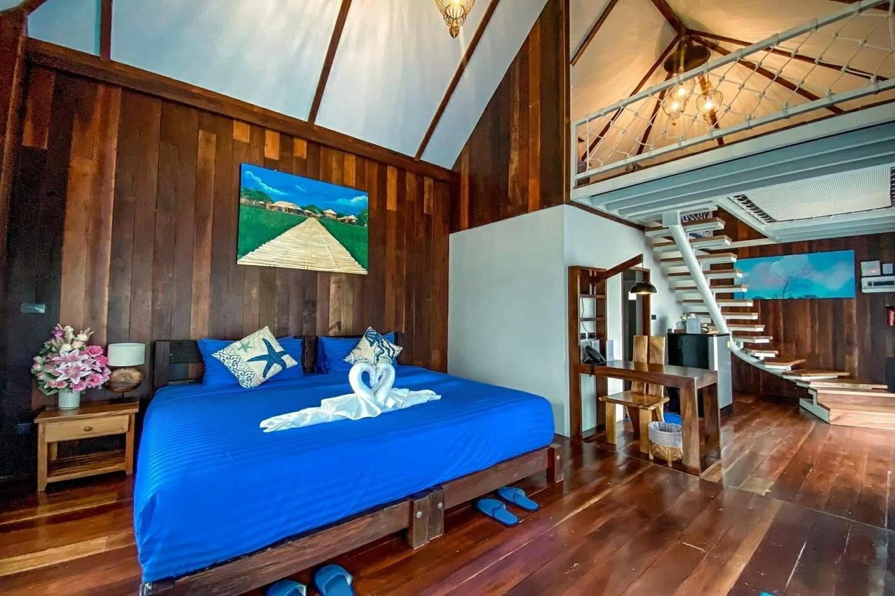 Bed in Buffalo Island Resort