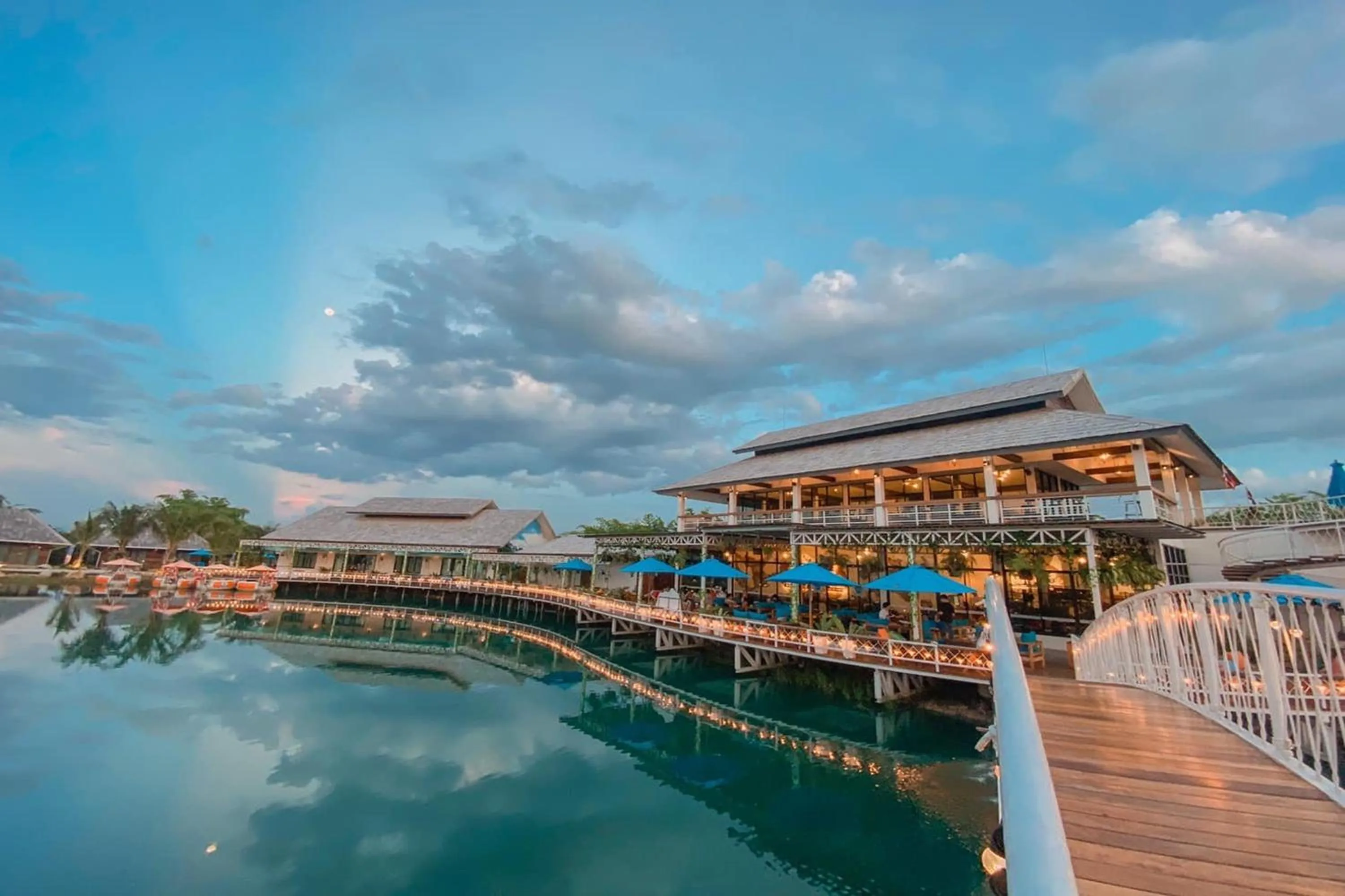 Restaurant/places to eat in Buffalo Island Resort