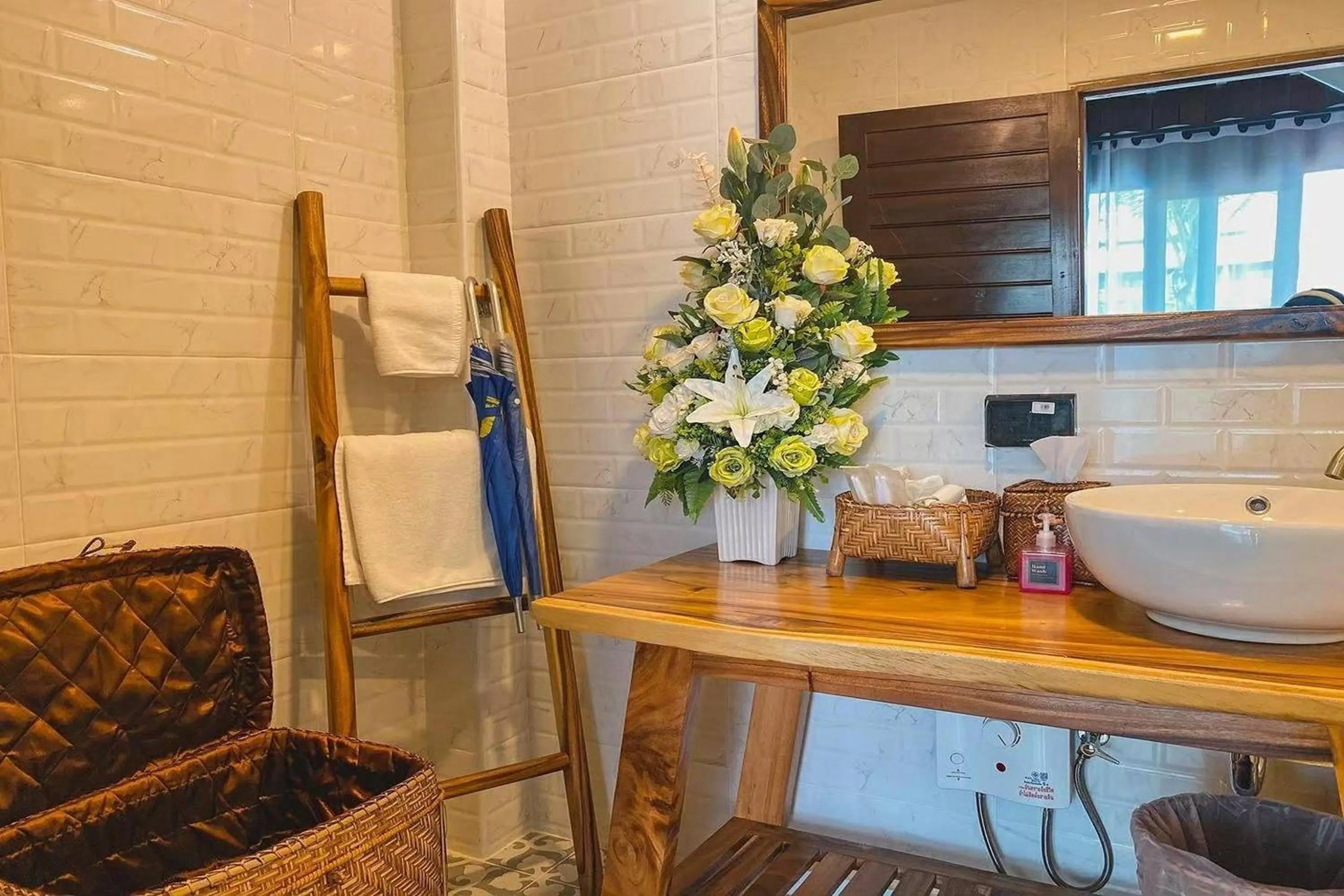 Bathroom in Buffalo Island Resort