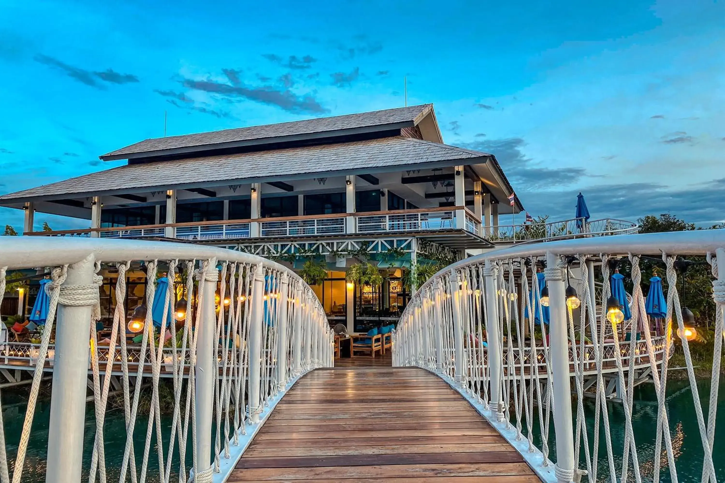 Restaurant/places to eat in Buffalo Island Resort Restaurant/places to eat in Buffalo Island Resort