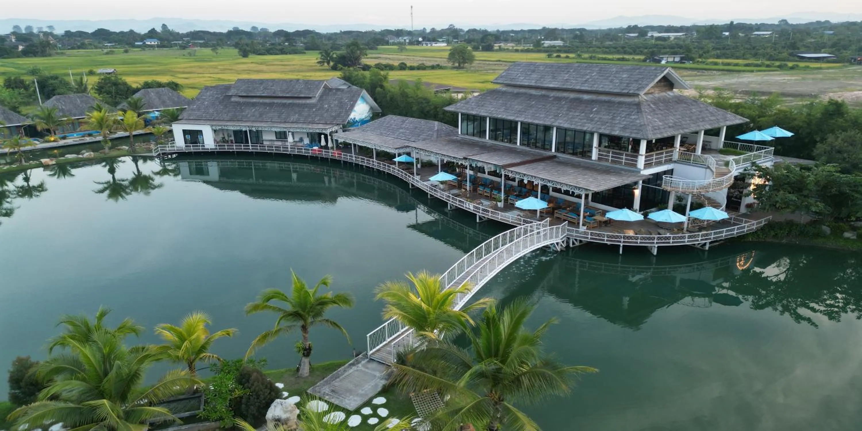 Restaurant/places to eat in Buffalo Island Resort