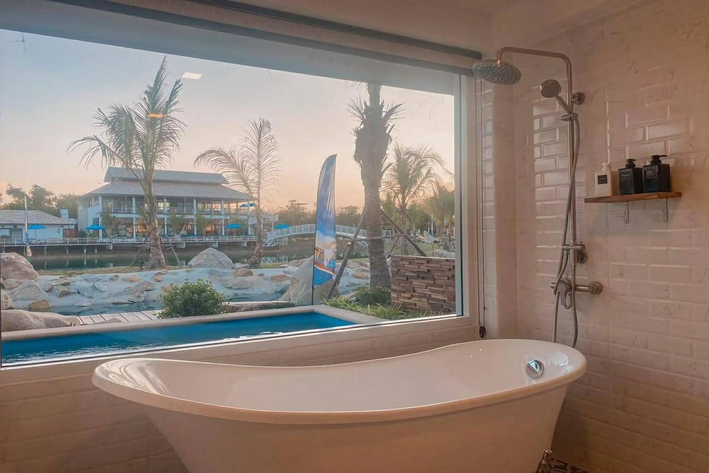 Bathroom in Buffalo Island Resort