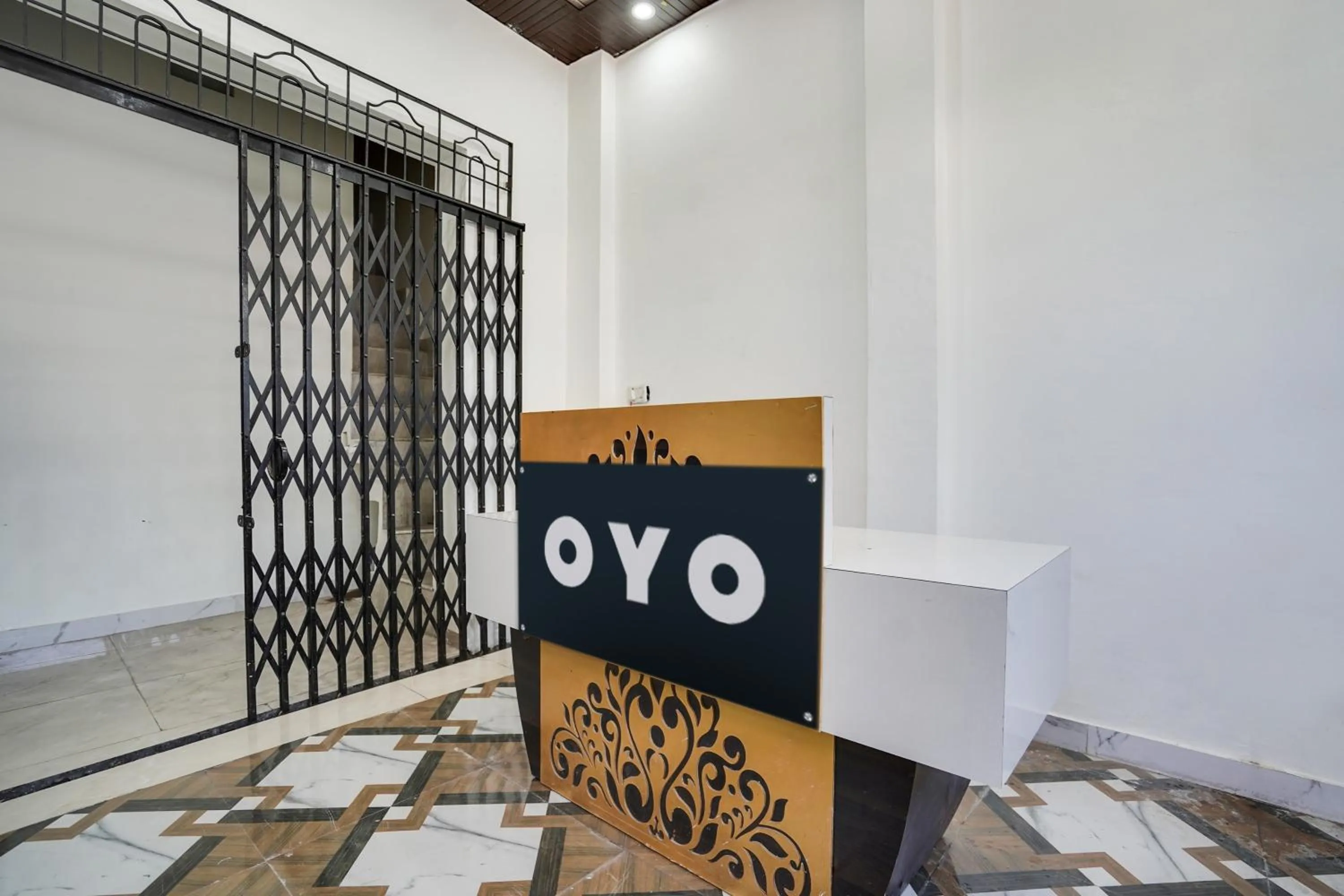 Lobby or reception in Hotel O The Moon