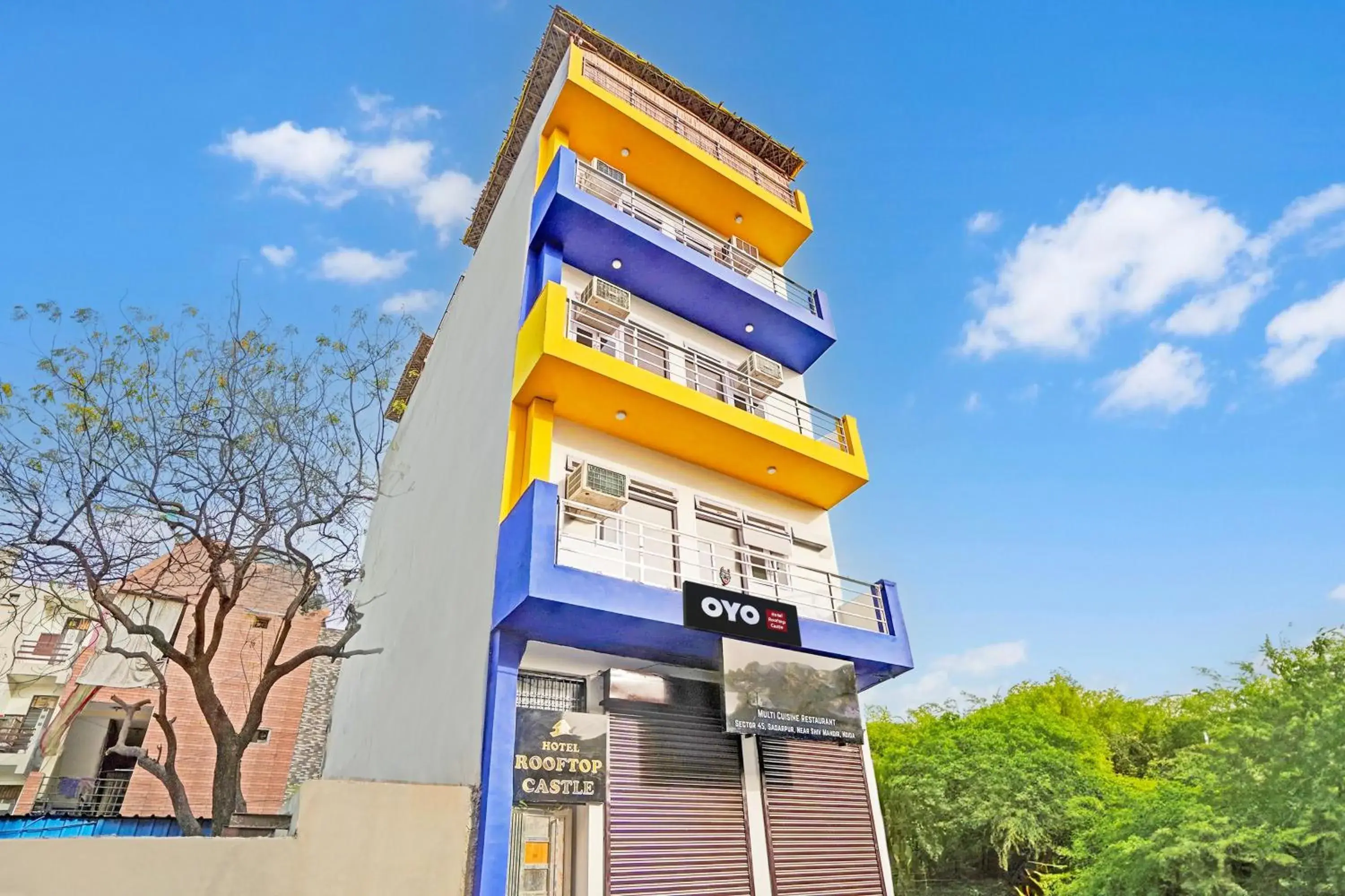 Facade/entrance in Hotel O Rooftop Castle Facade/entrance in Hotel O Rooftop Castle