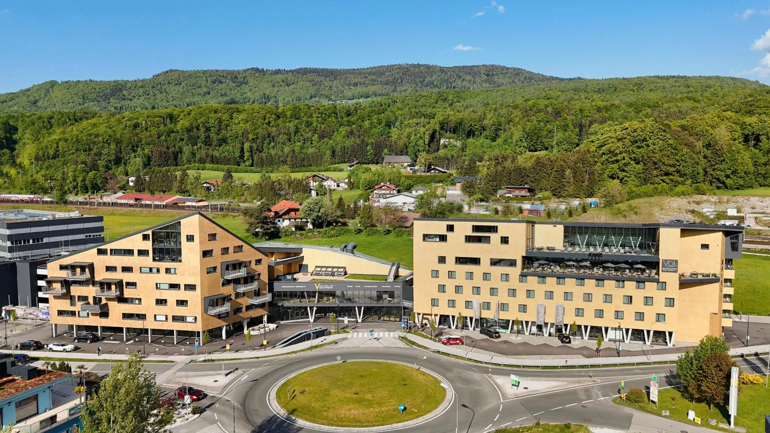 Property building in Hotel im Zentrum für Visionen