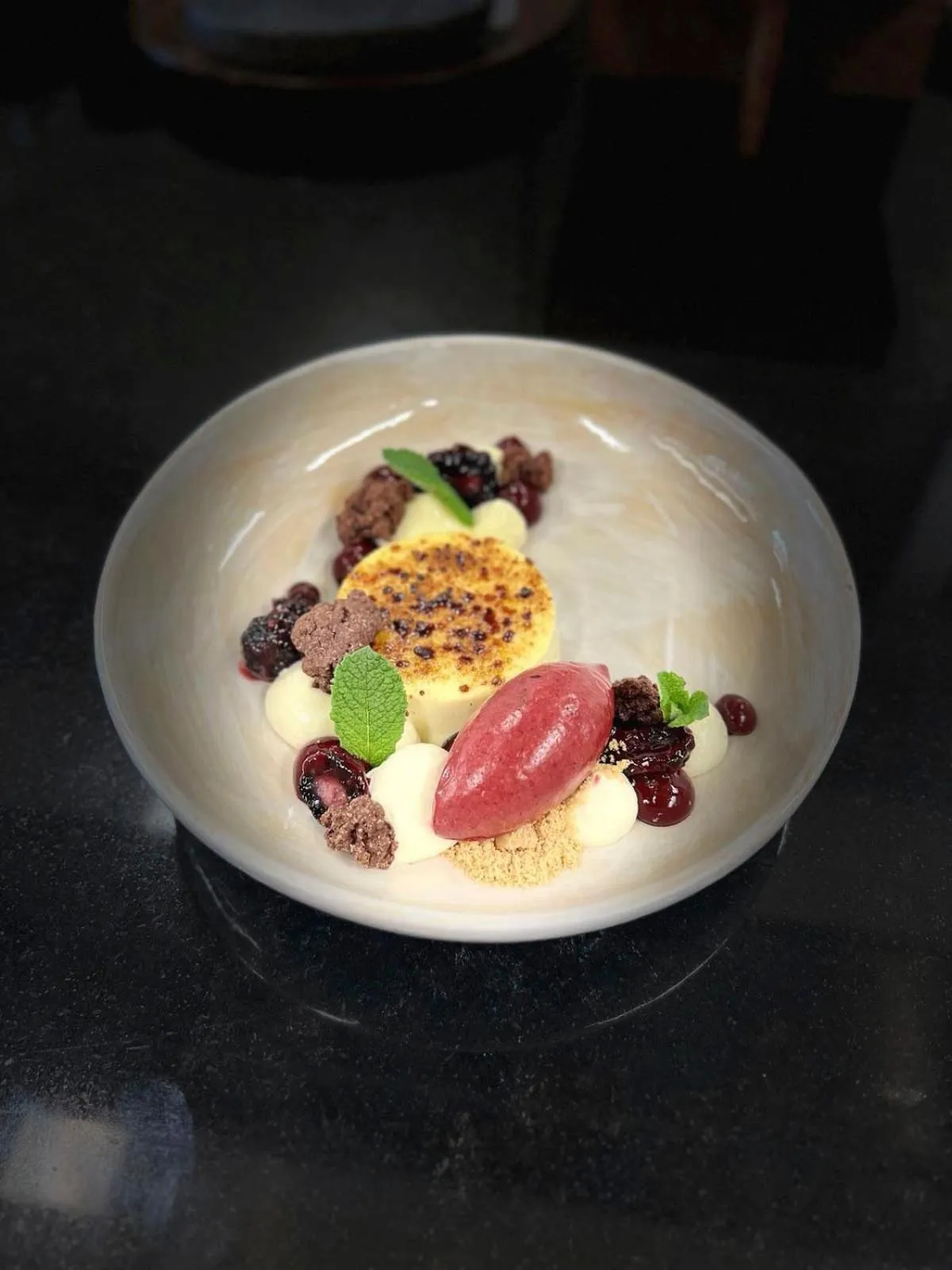 Restaurant/places to eat in Hotel im Zentrum für Visionen