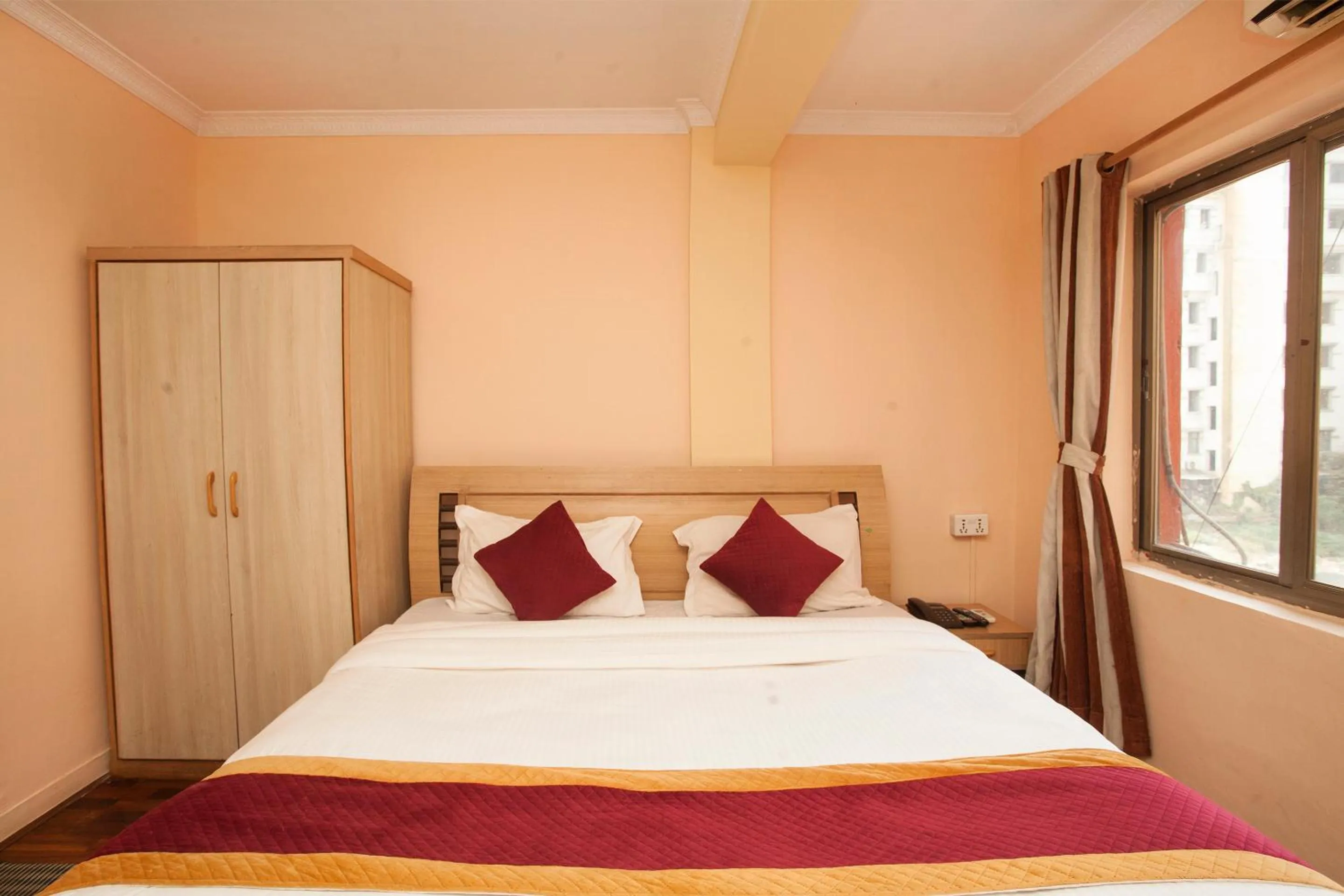 Bedroom, Bed in Hotel Mountain Gateway