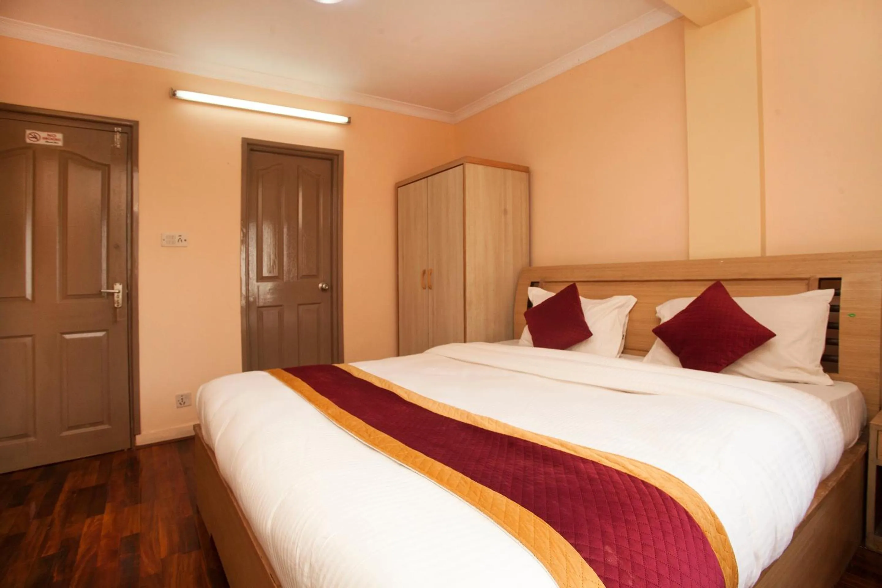 Bedroom, Bed in Hotel Mountain Gateway