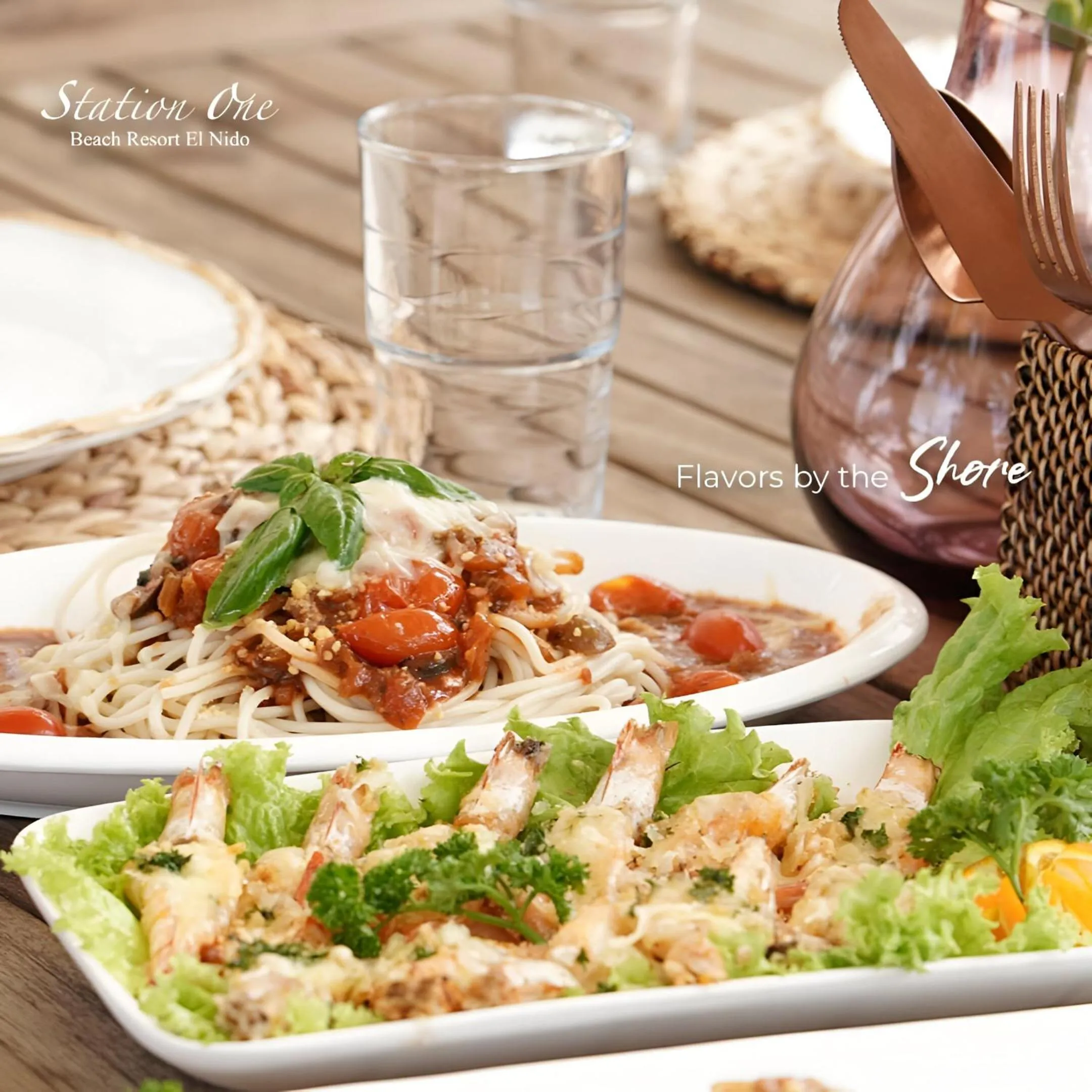 Restaurant/places to eat in Station One Beach Resort