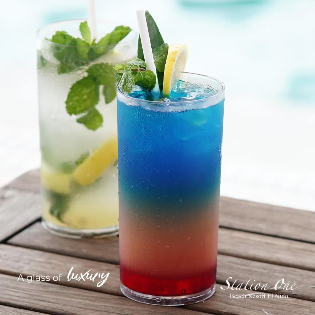 Restaurant/places to eat in Station One Beach Resort