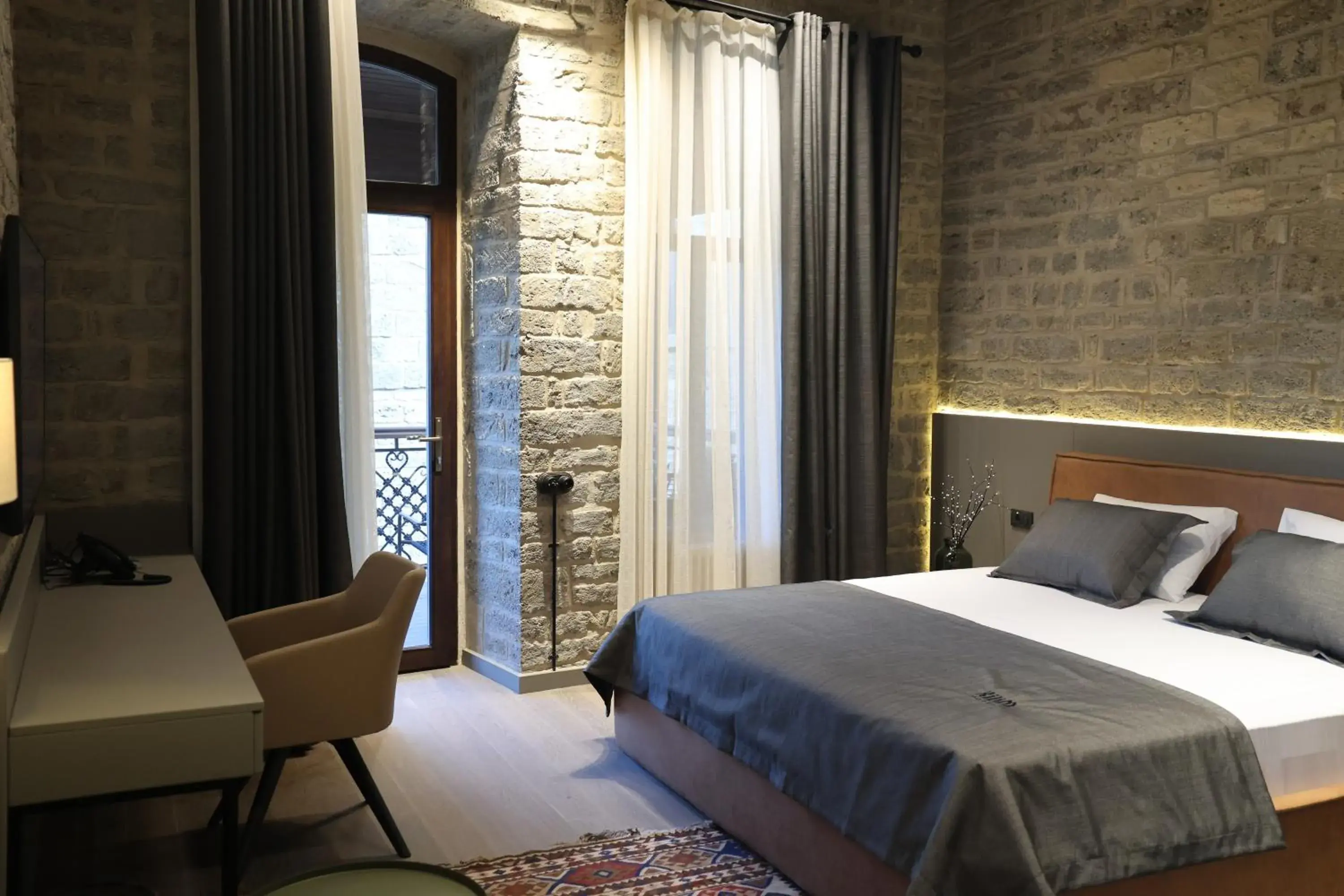 Deluxe Double Room with Balcony in Kilim Boutique Hotel Deluxe Double Room with Balcony in Kilim Boutique Hotel