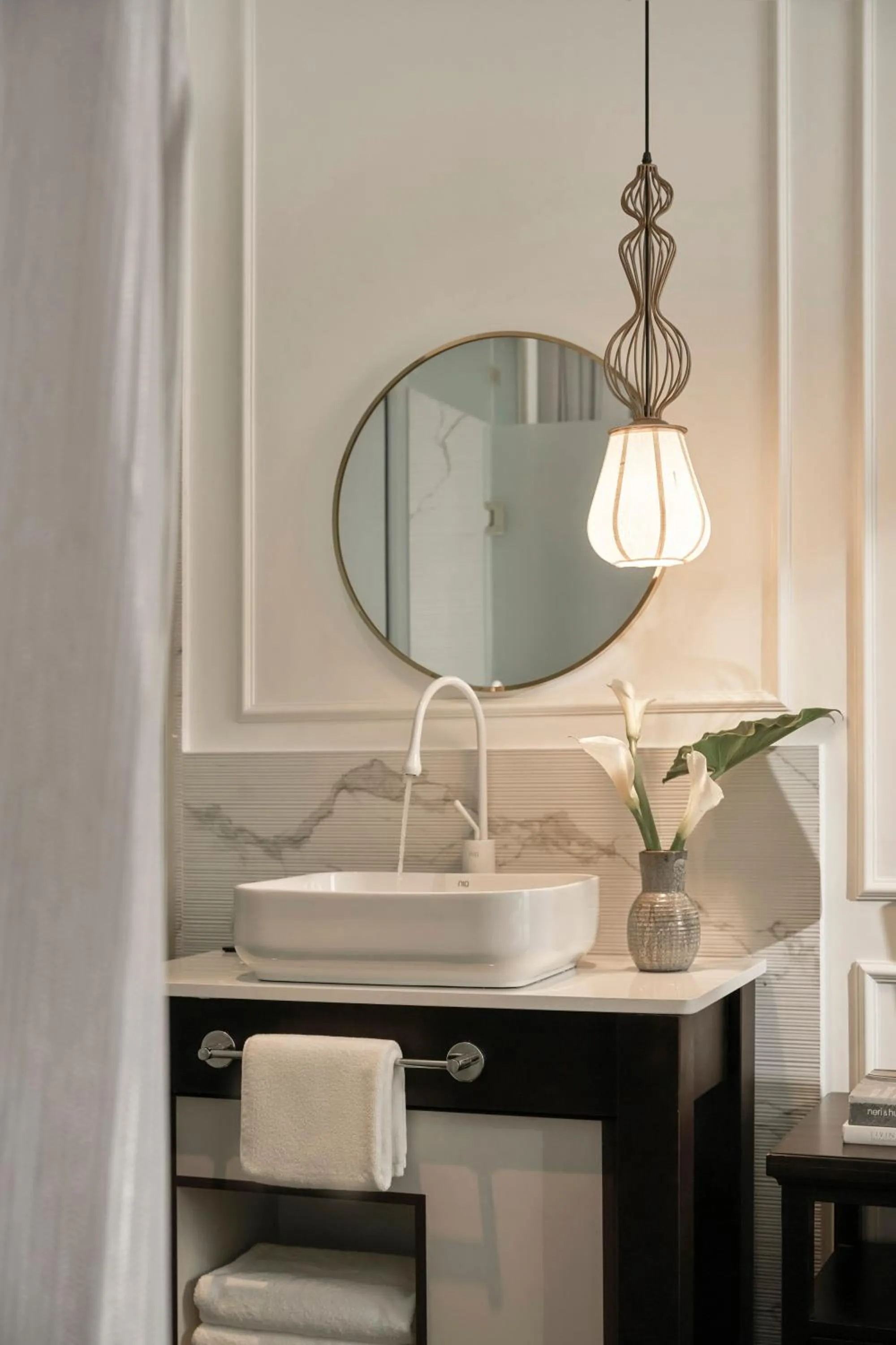 Bathroom in NIA Hotel