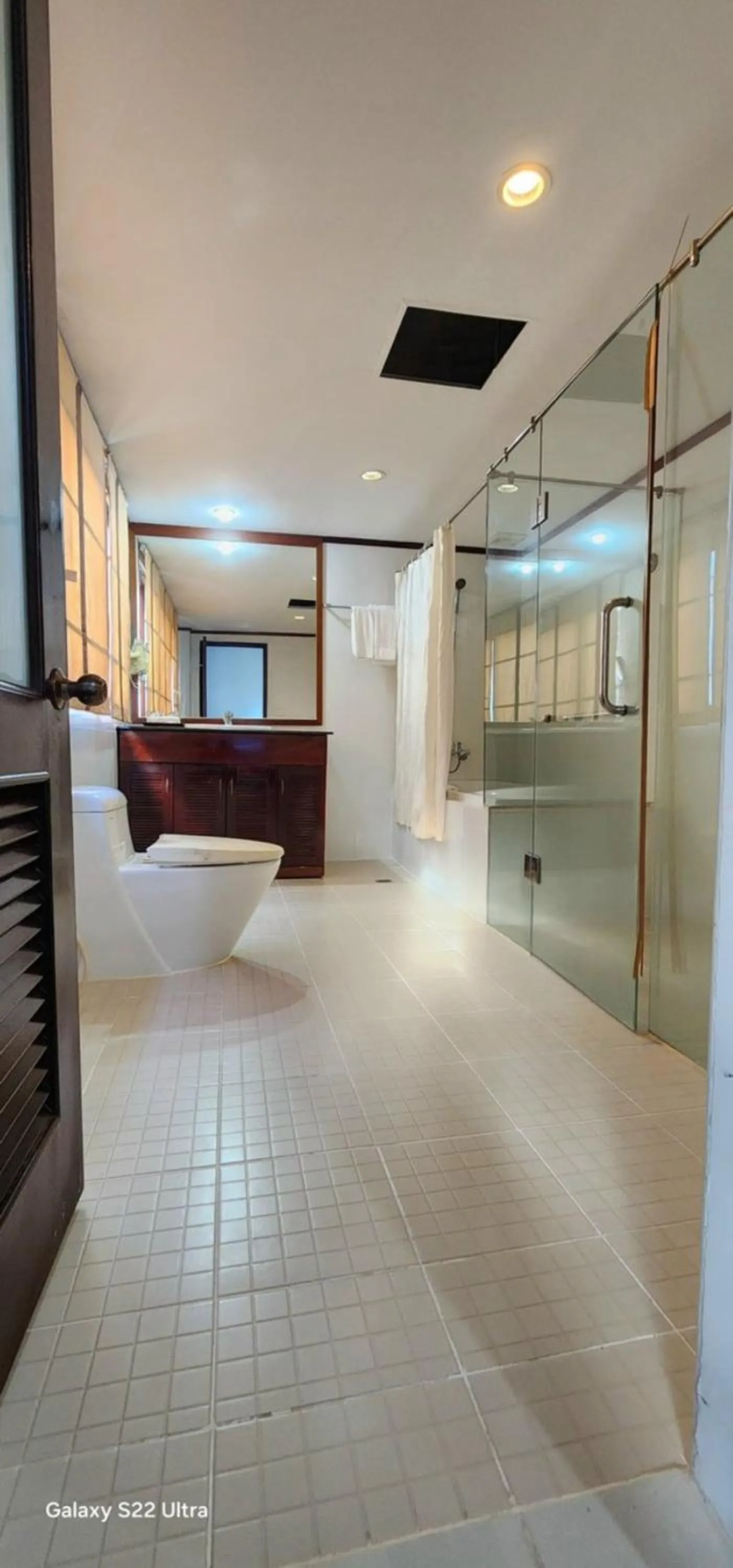 Bathroom in EG Paradise Angkor Villa Hotel