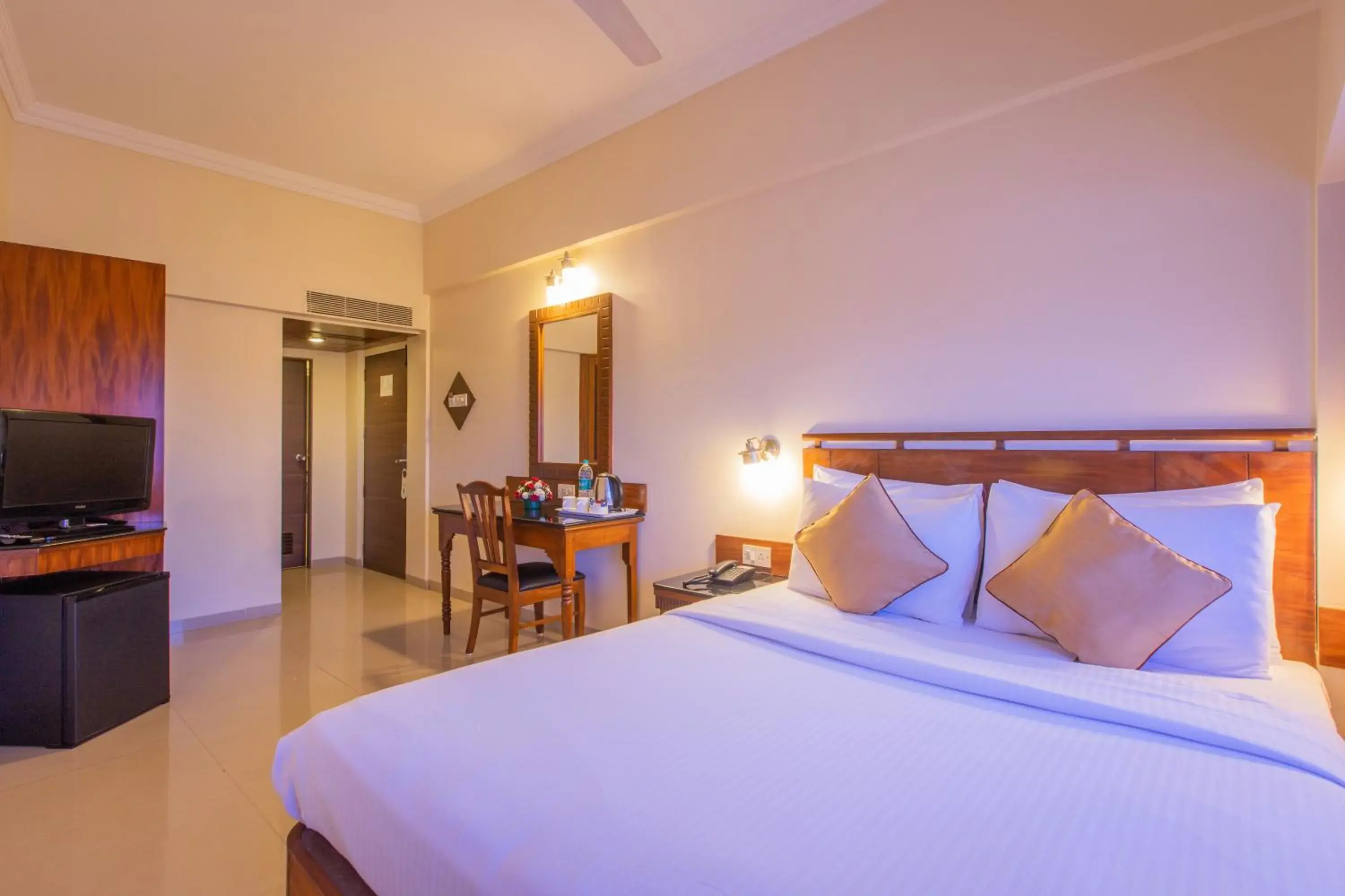 Photo of the whole room, Bed in Nanutel Margao Photo of the whole room, Bed in Nanutel Margao