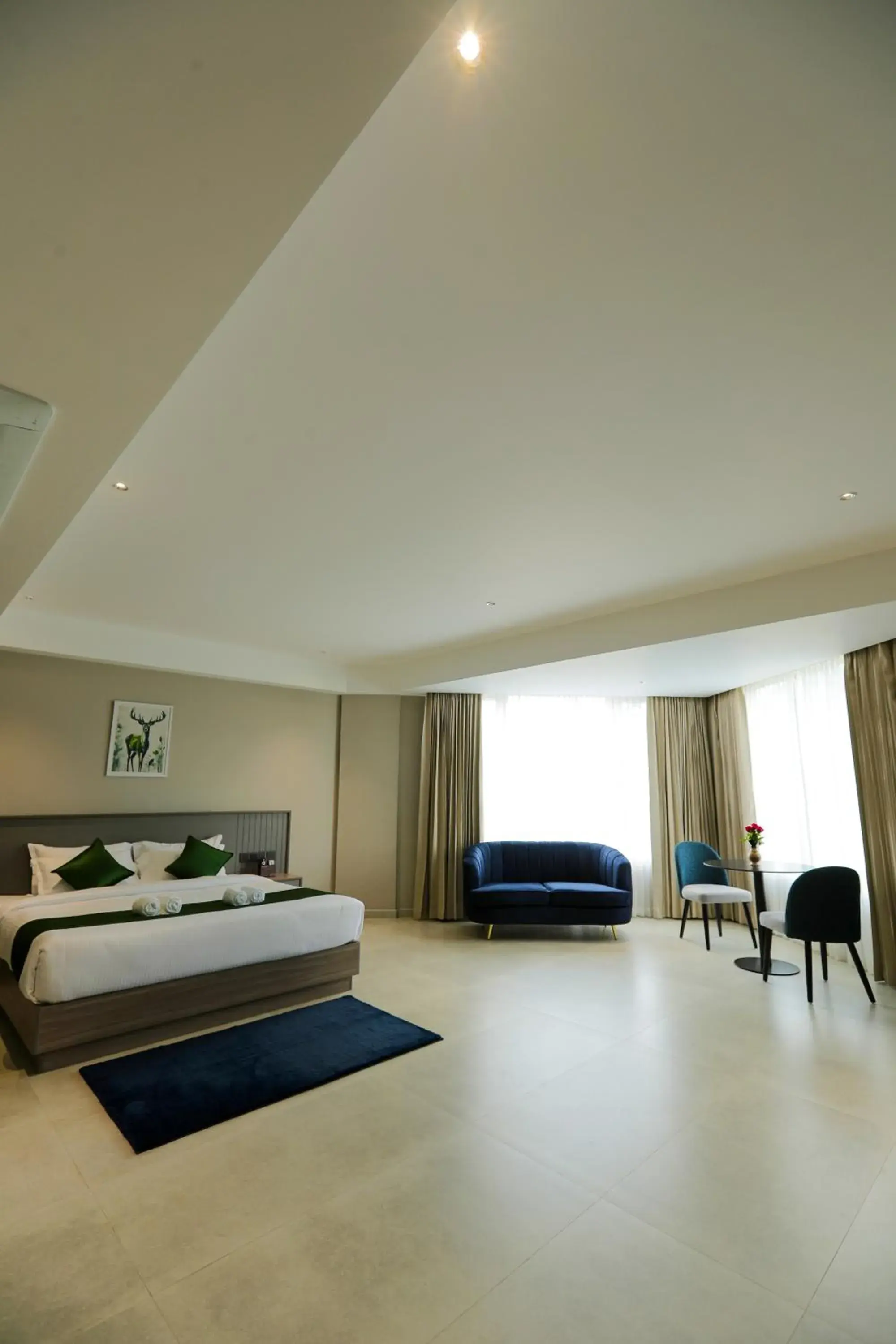 Bed in Mount Land Bed in Mount Land