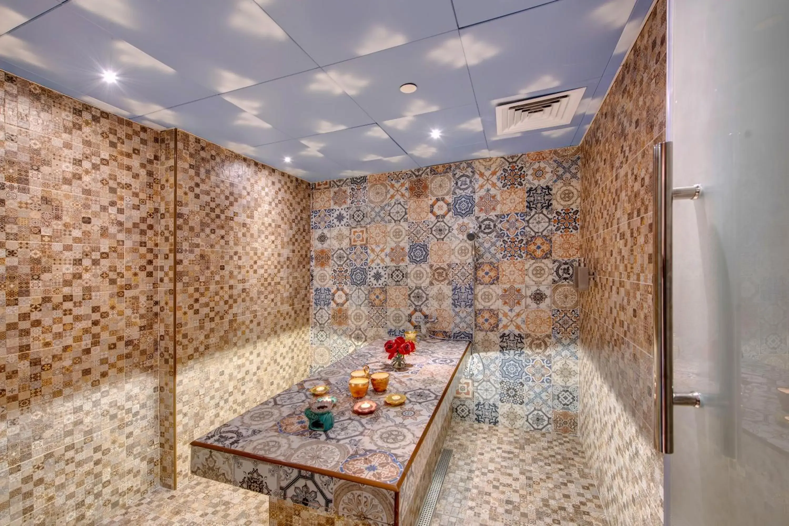 Spa and wellness centre/facilities in La Quinta by Wyndham Abu Dhabi Al Wahda Spa and wellness centre/facilities in La Quinta by Wyndham Abu Dhabi Al Wahda