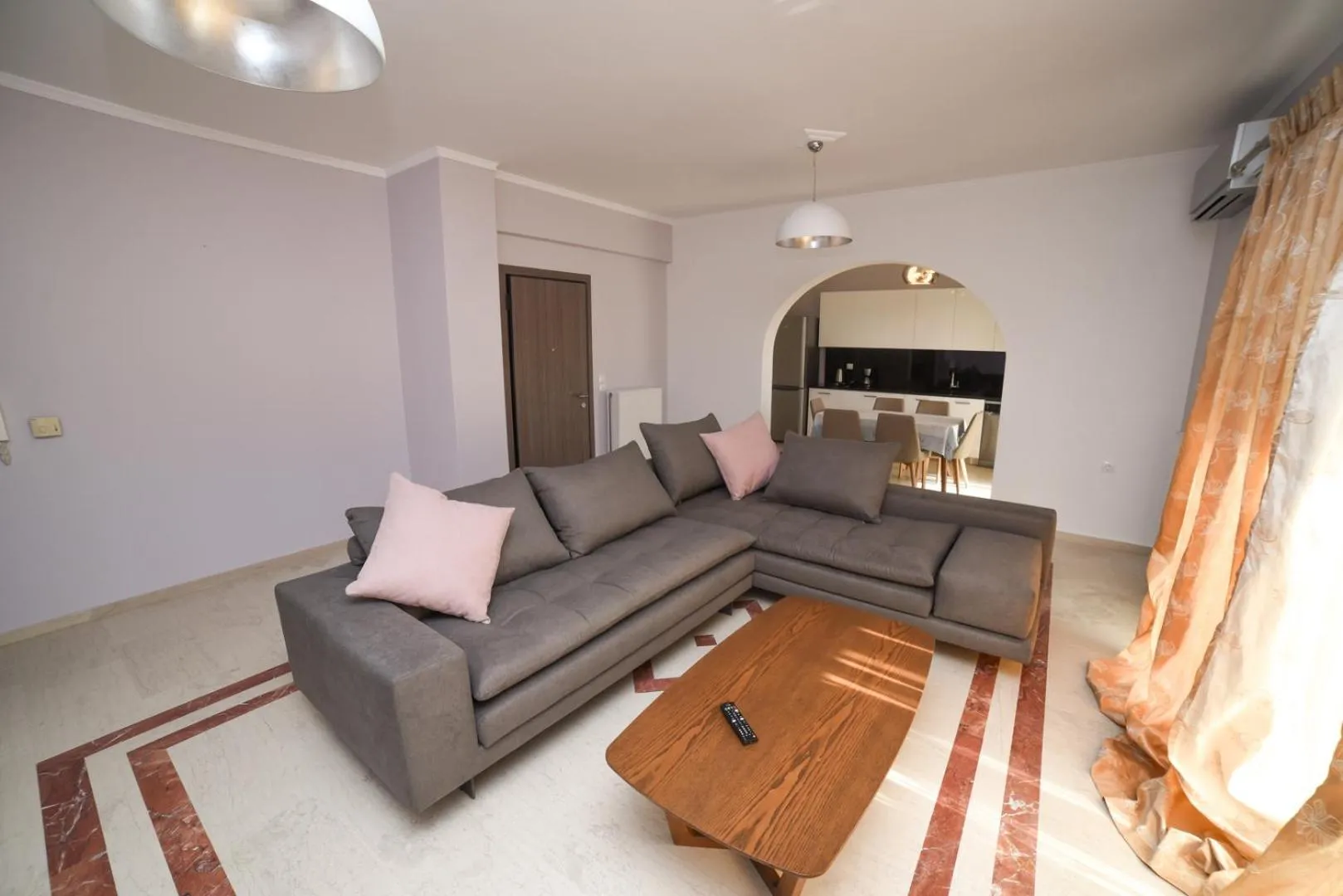 Apartments Stoudios Georgias