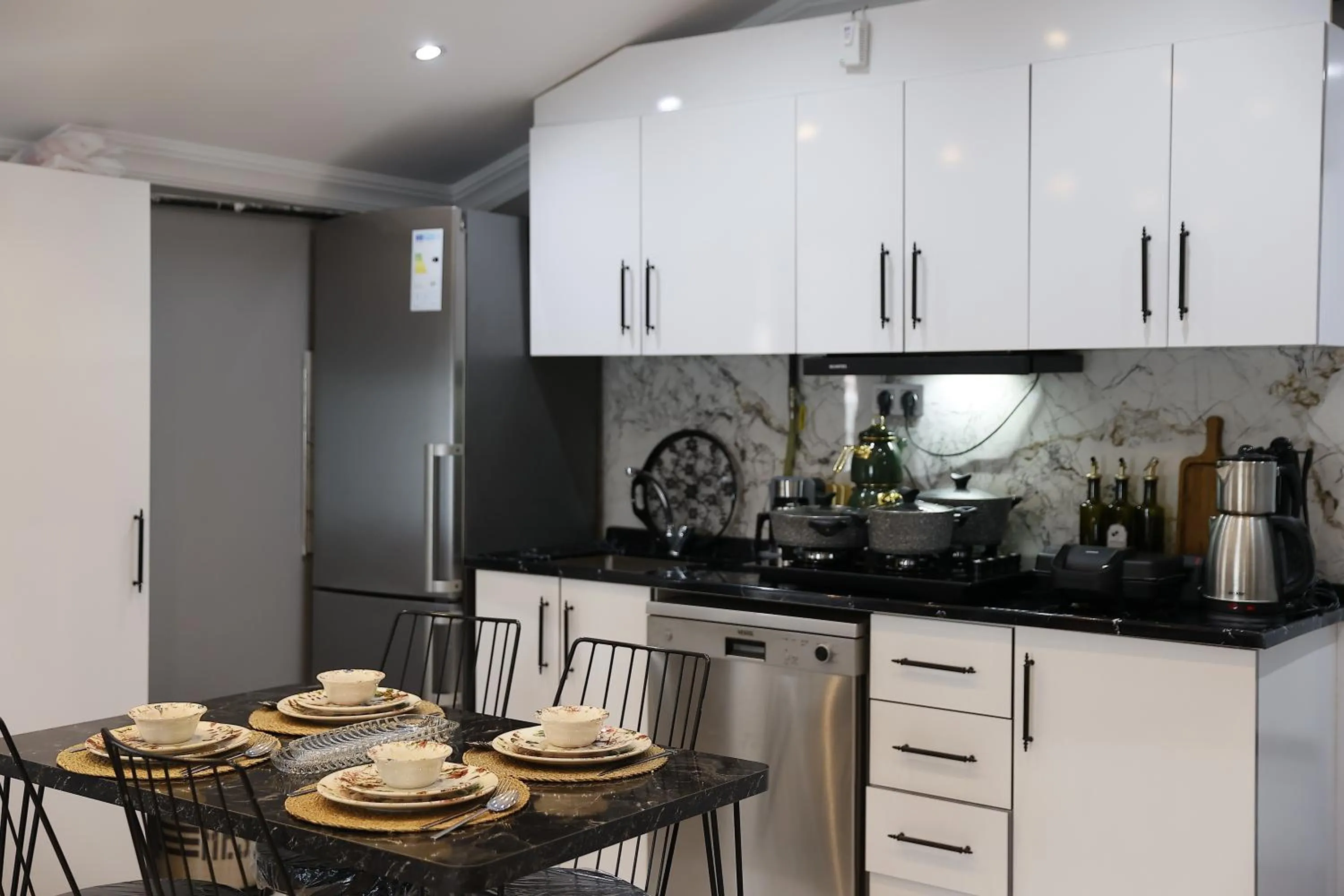 Kitchen or kitchenette in Casa Florya Suites