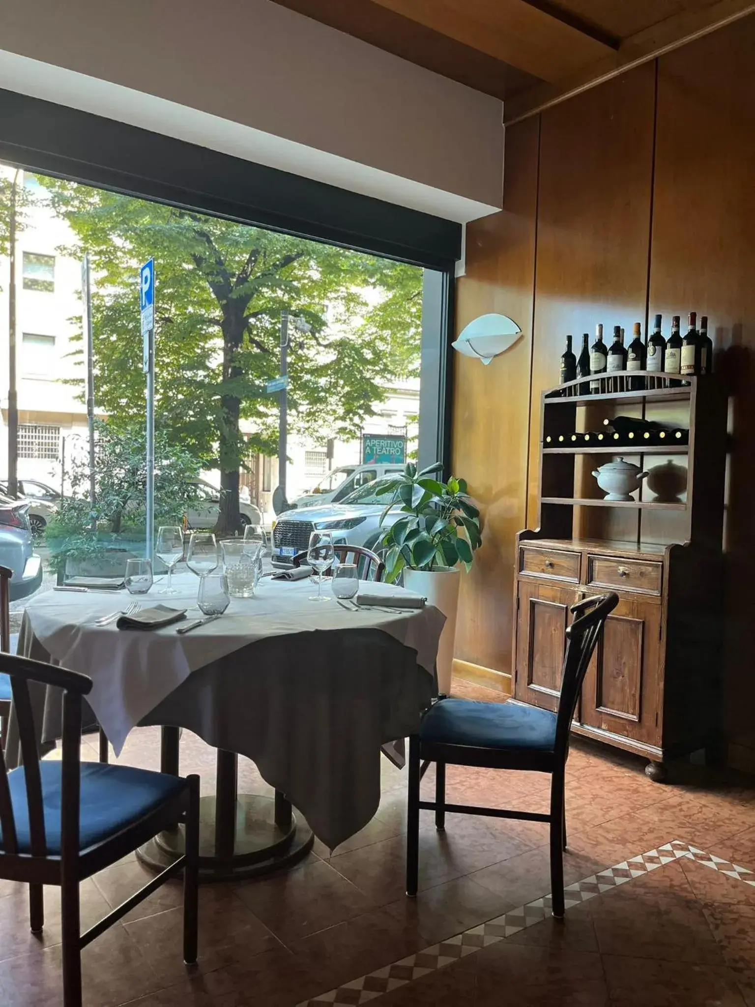 Restaurant/places to eat in Hotel Europa Restaurant/places to eat in Hotel Europa