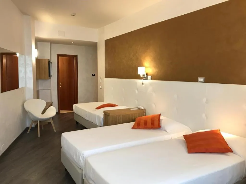 Bedroom, Bed in Hotel Europa