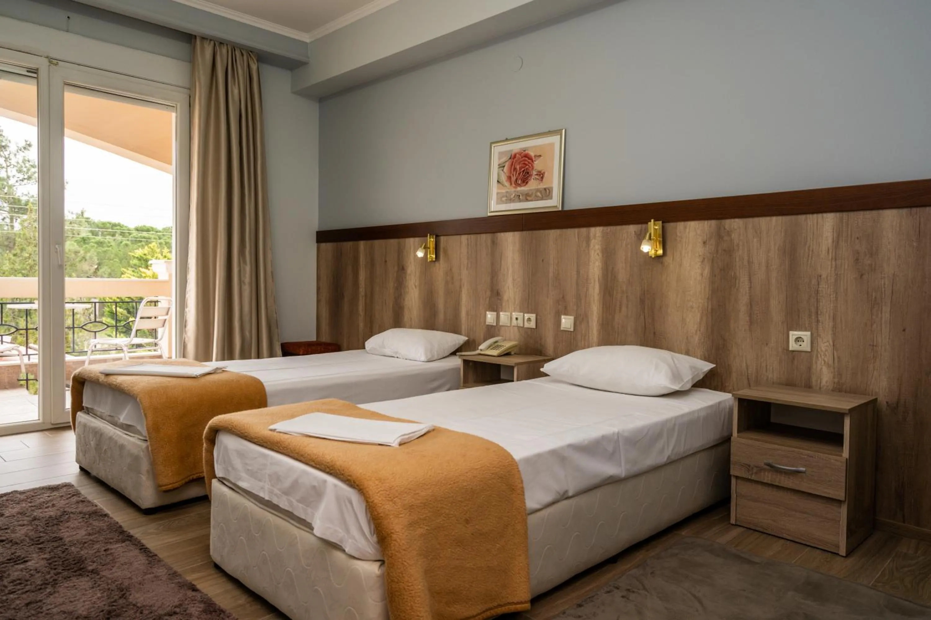 Bed in Hotel Epavlis