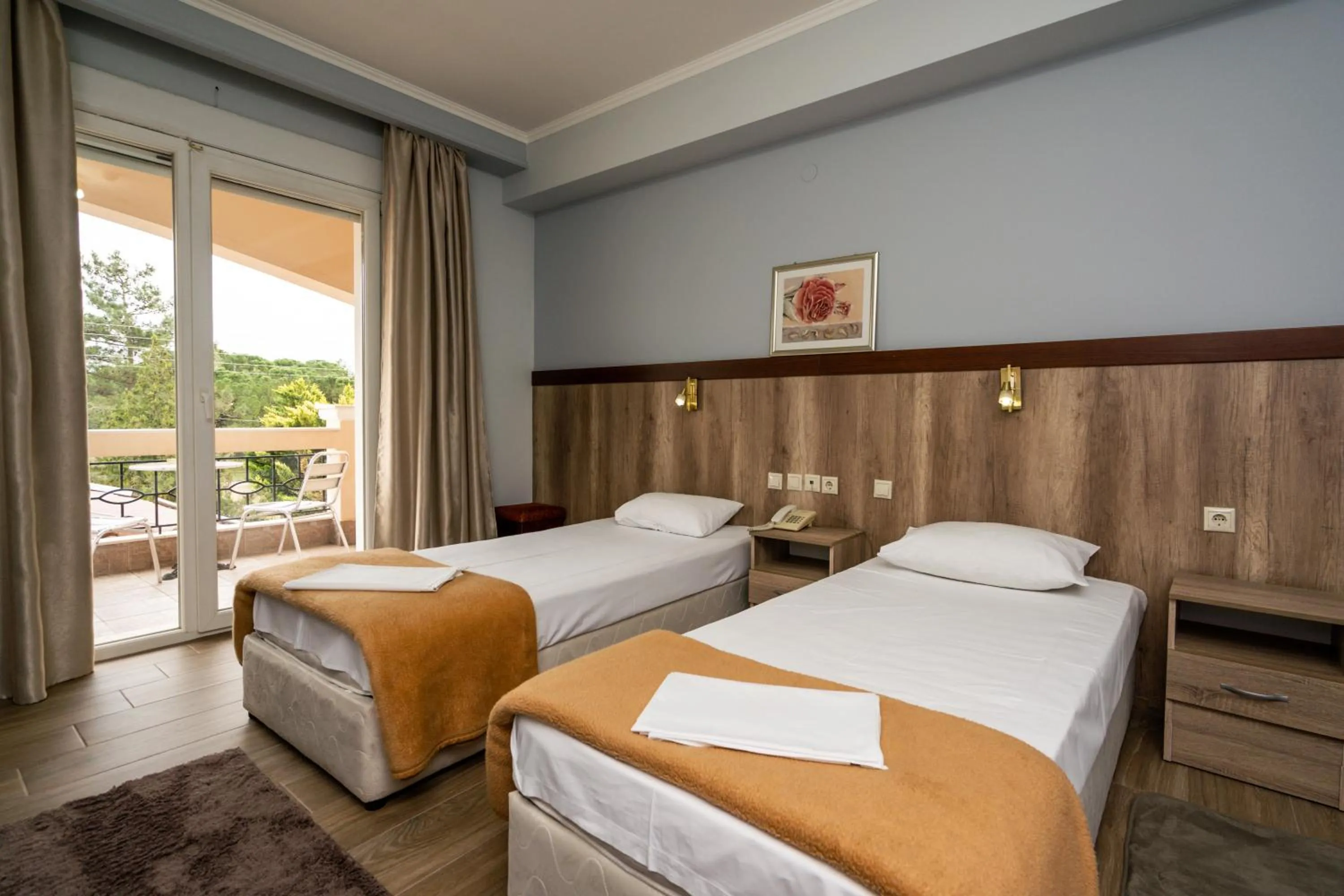 Bed in Hotel Epavlis