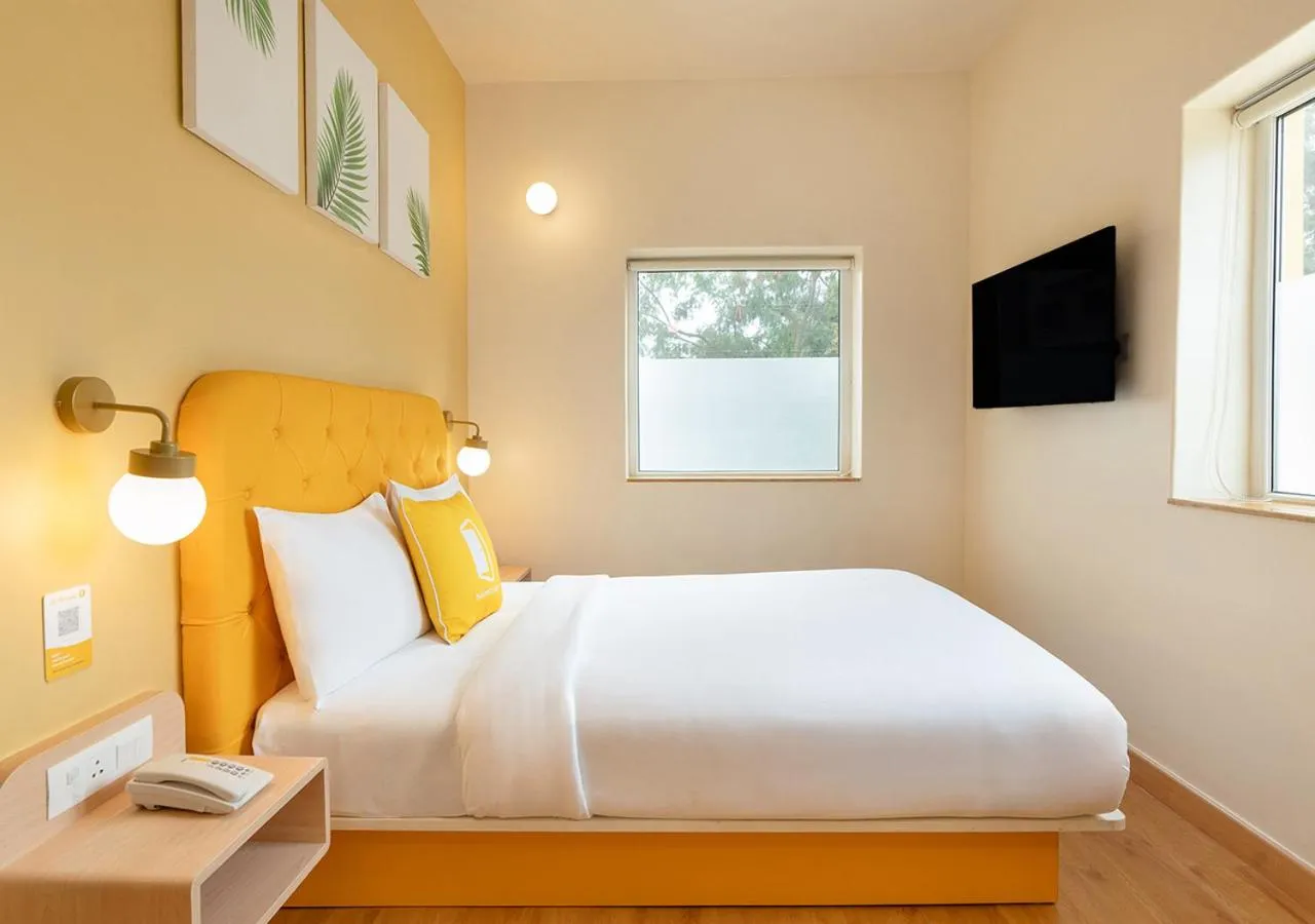 Bedroom, Bed in Bloom Hotel - Financial District