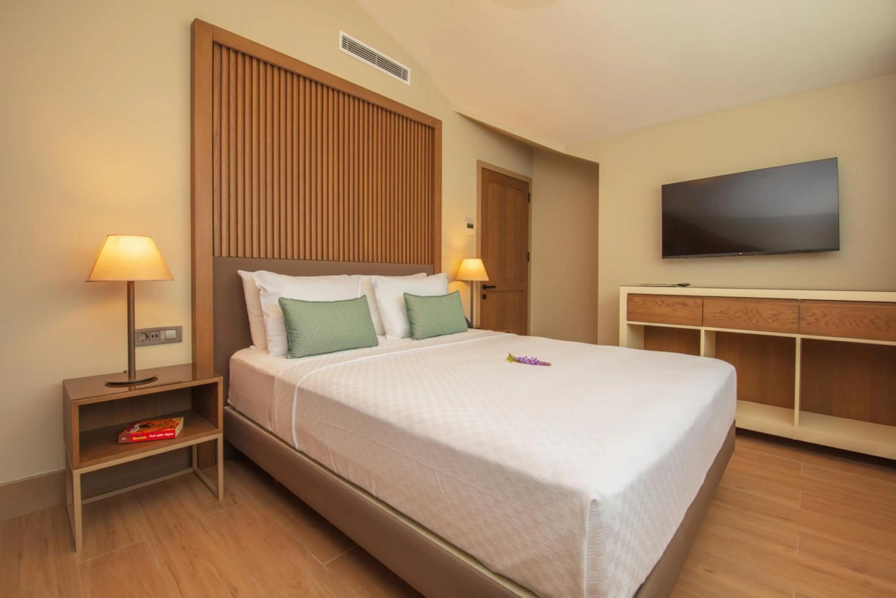 Bed in Casa Lumar Luxury Lodging- Adult Only