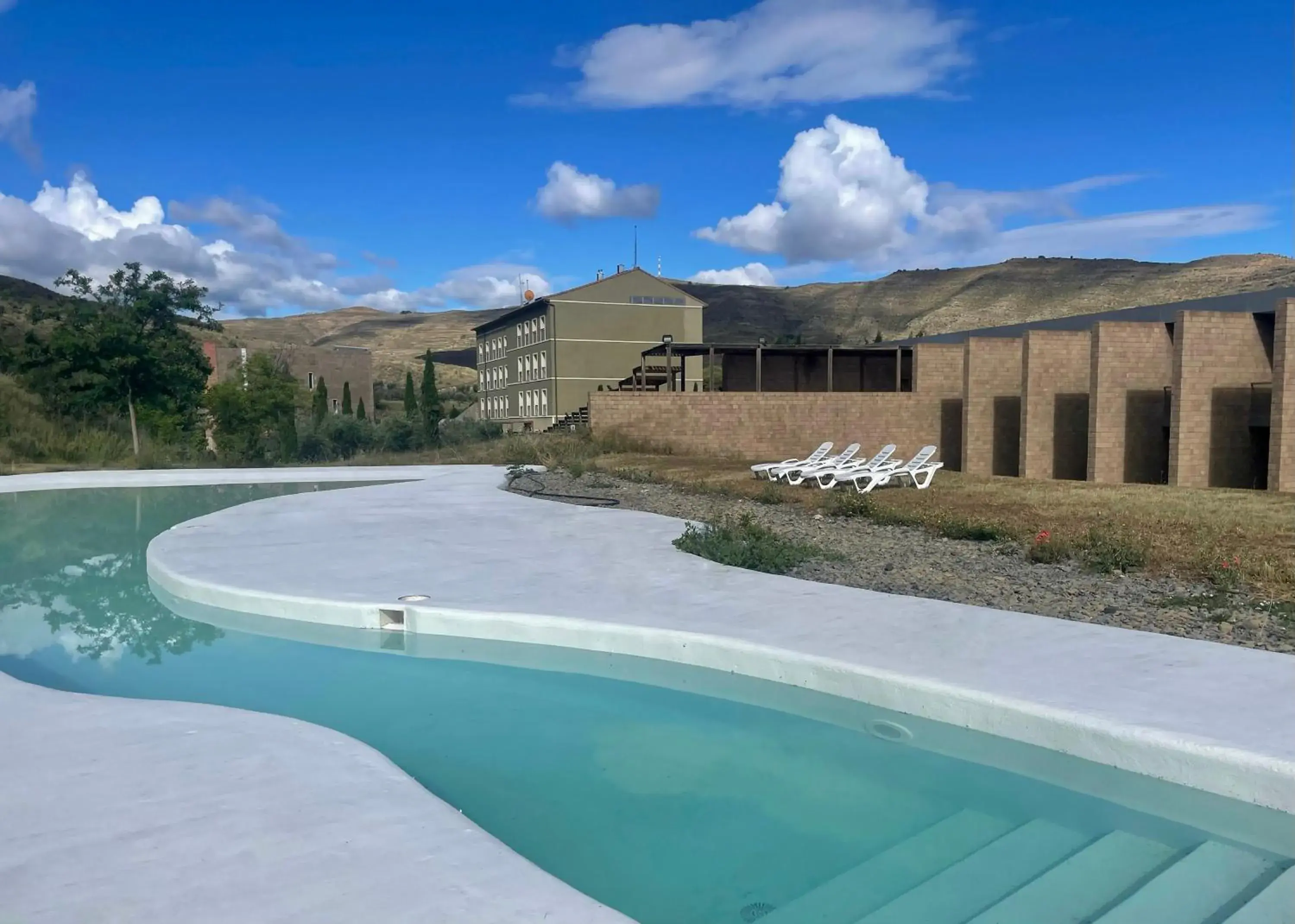 Double Room with Pool View in Balneario de la Albotea Double Room with Pool View in Balneario de la Albotea