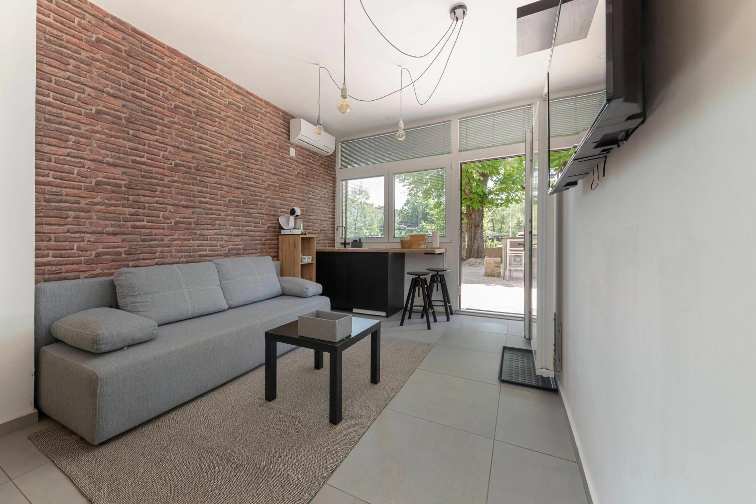 Aroma apartments